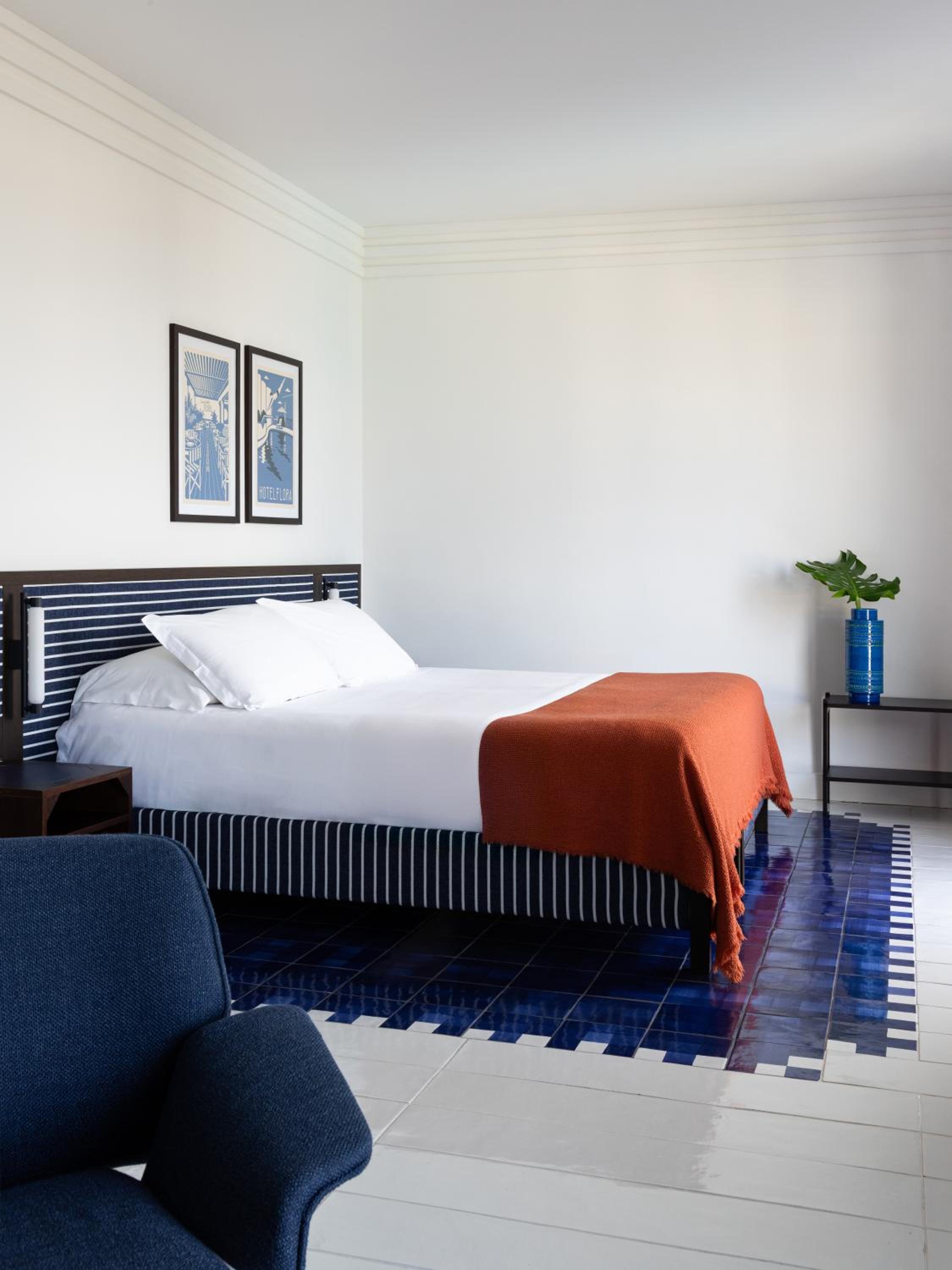 Suite with Sea View thumbnail 5