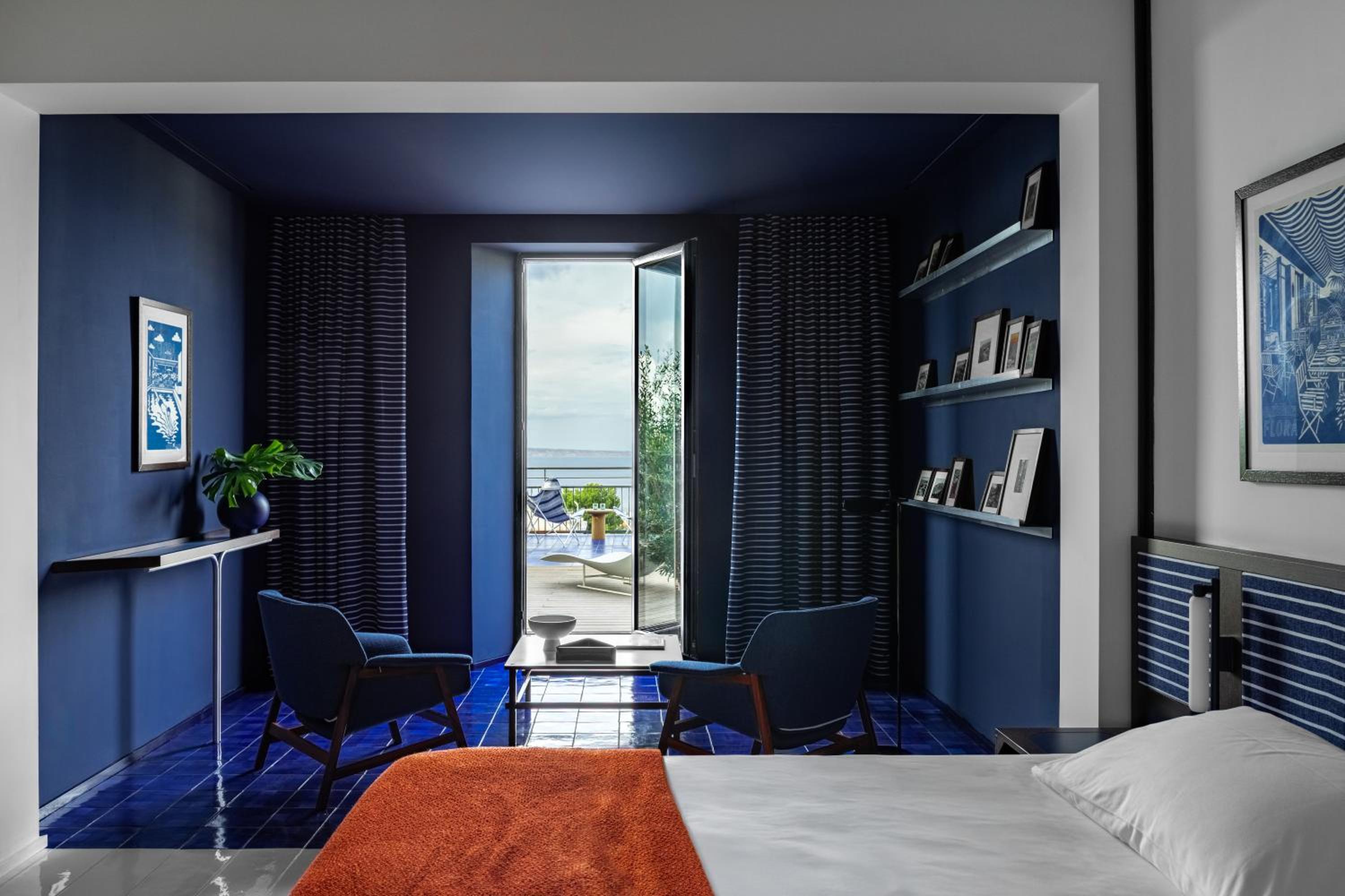 Suite with Sea View thumbnail 6