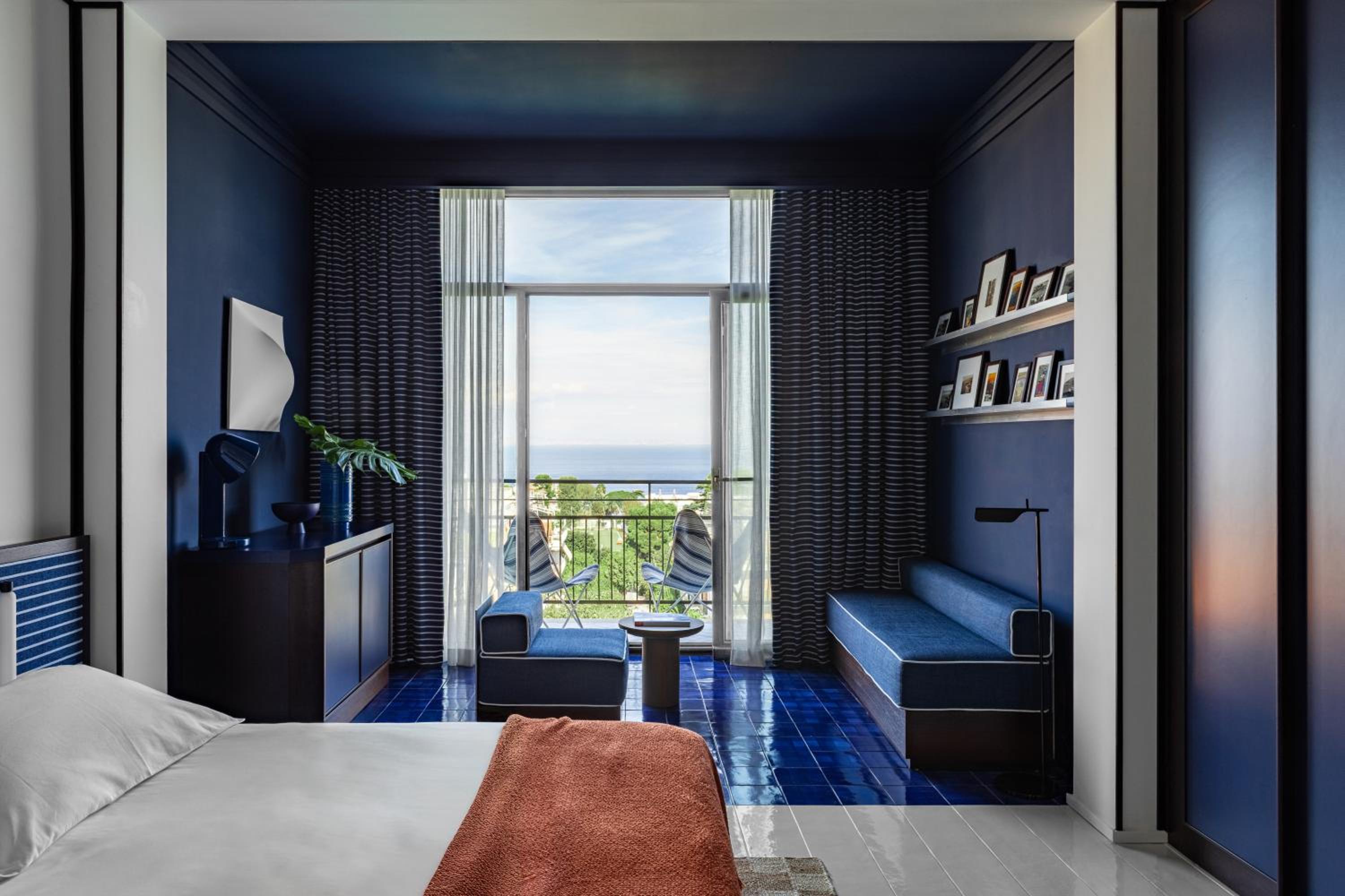 Junior Suite with Sea View - Photo 1