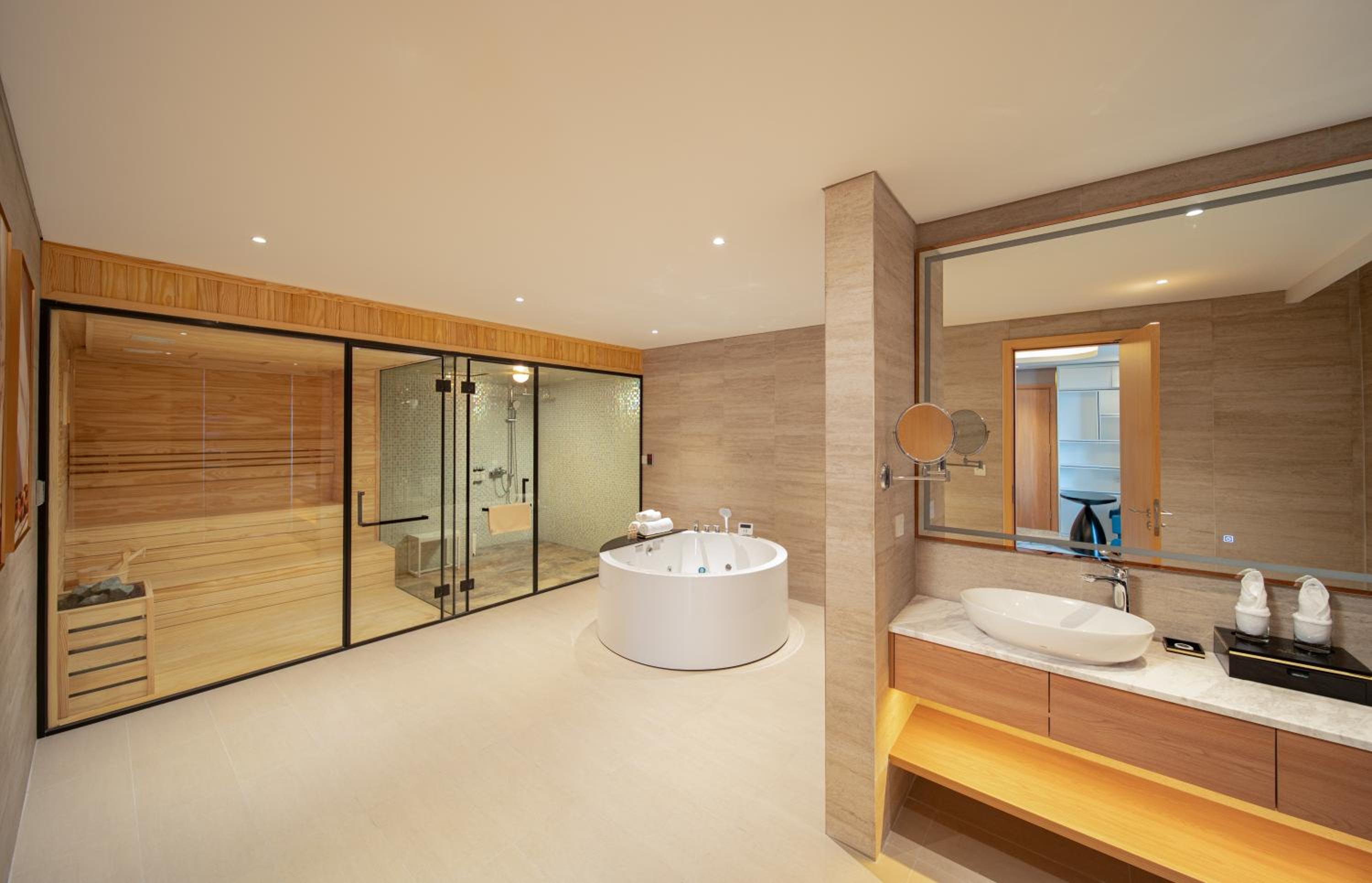 Presidential Suite