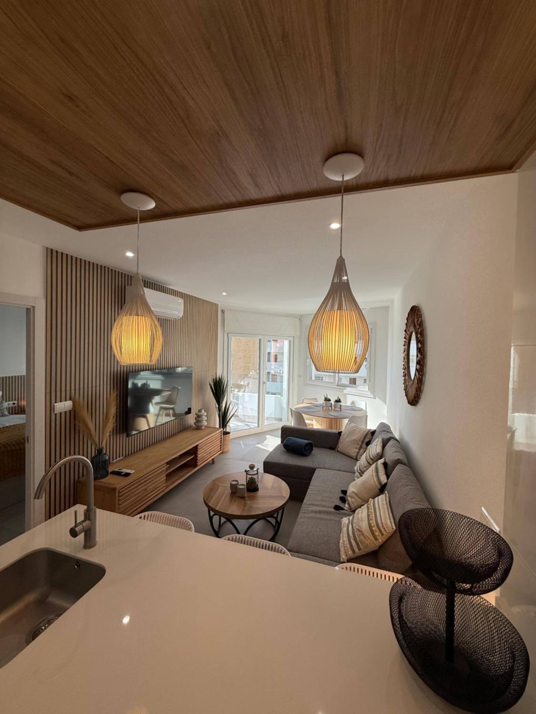 One-Bedroom Apartment with Sea View and Terrace photo 2