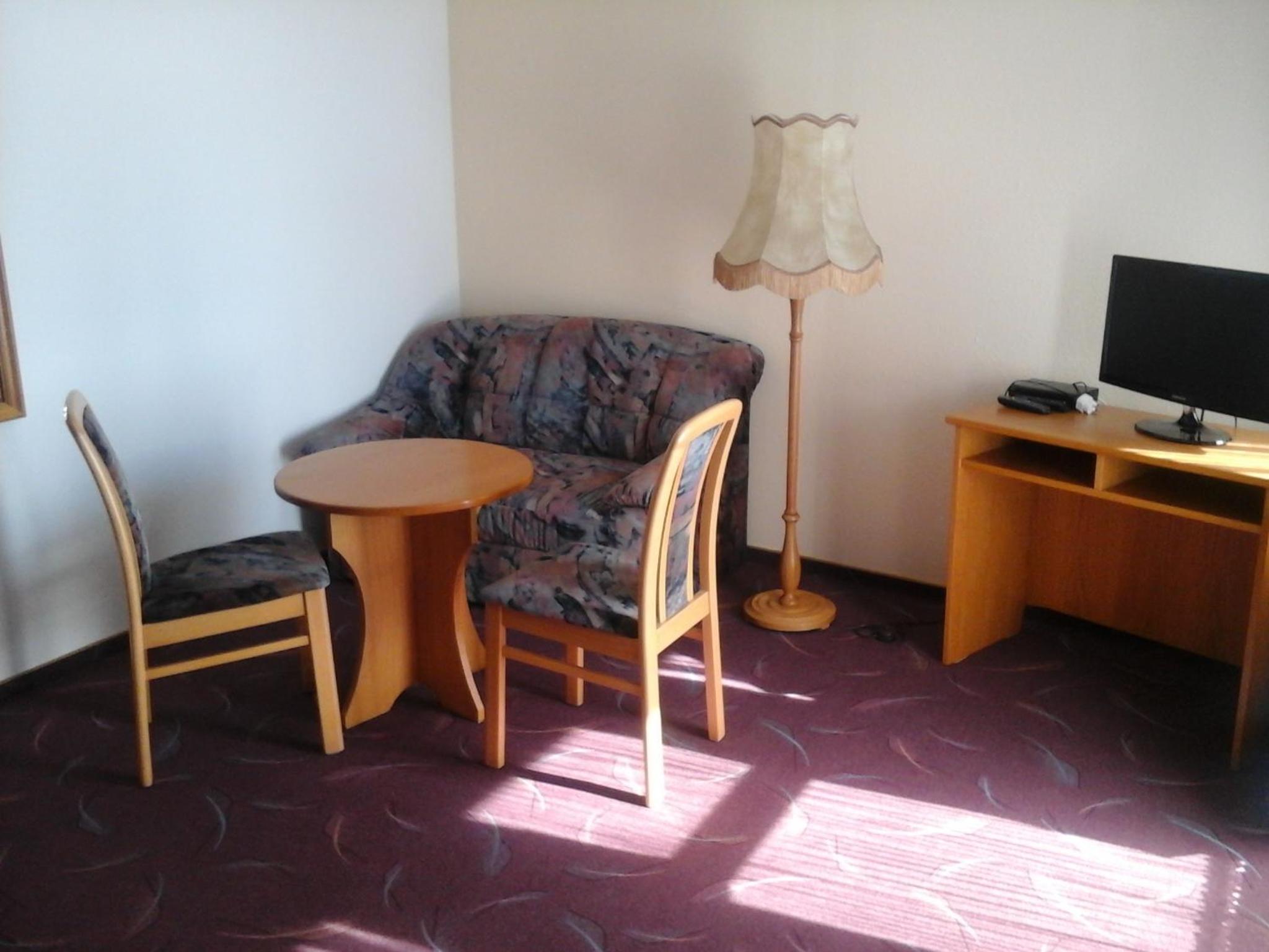 Double Room with Balcony (2 Adults + 1 Child) - Photo 1