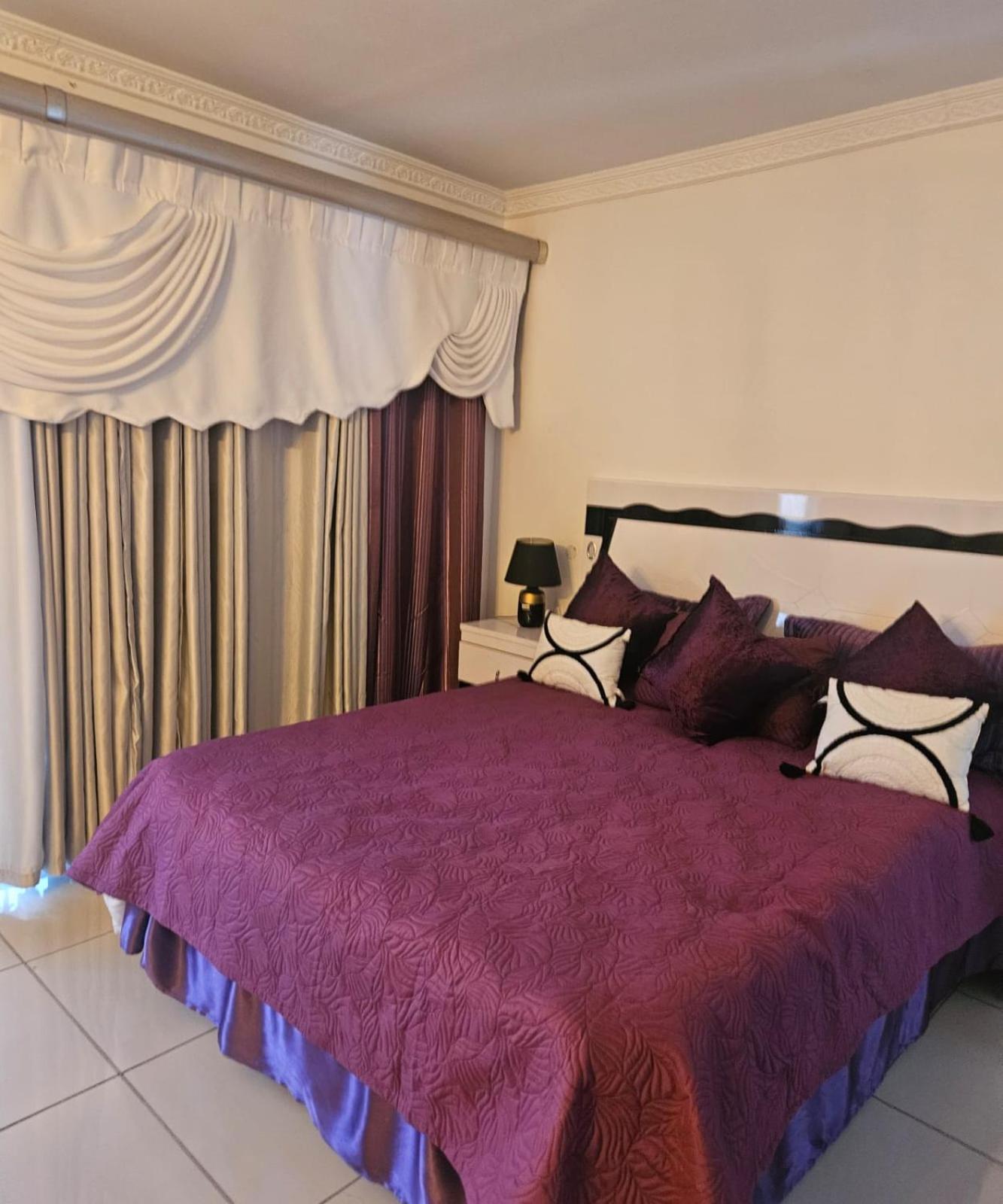Luxury Triple Room photo 2