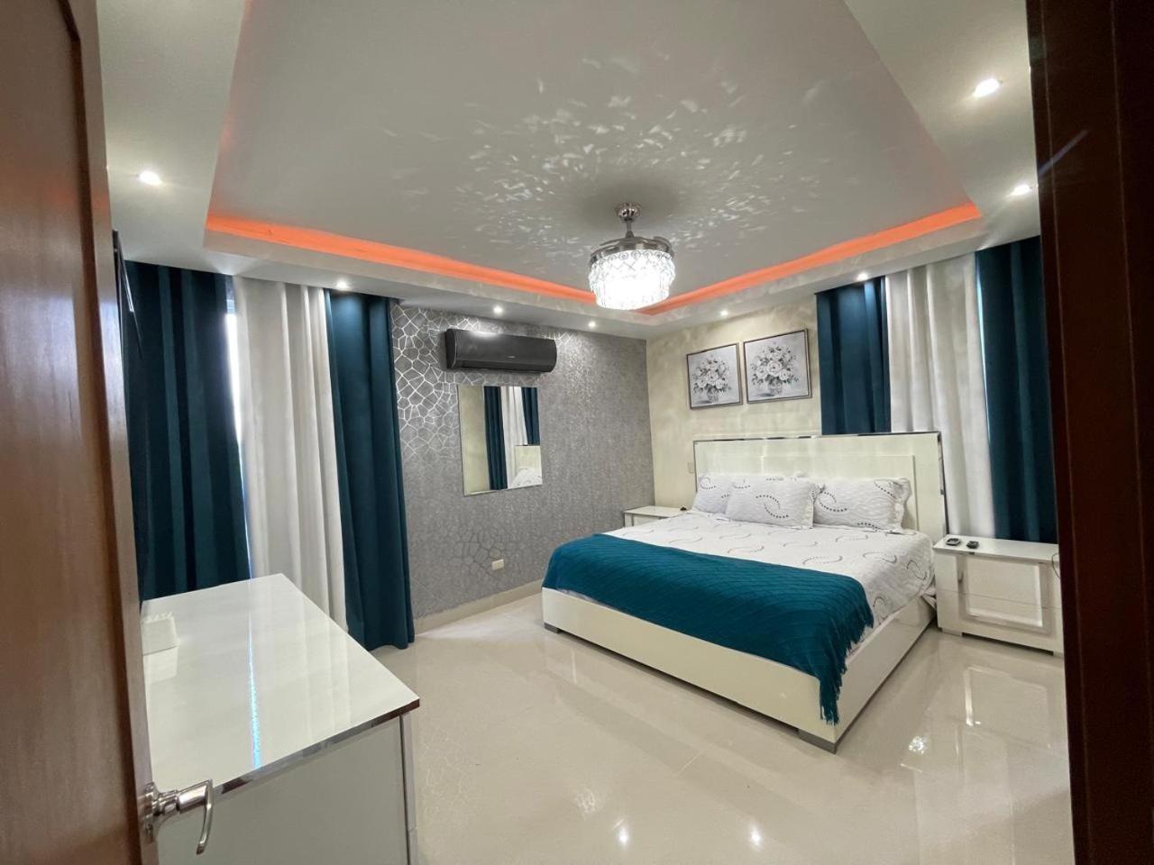 Superior Family Room