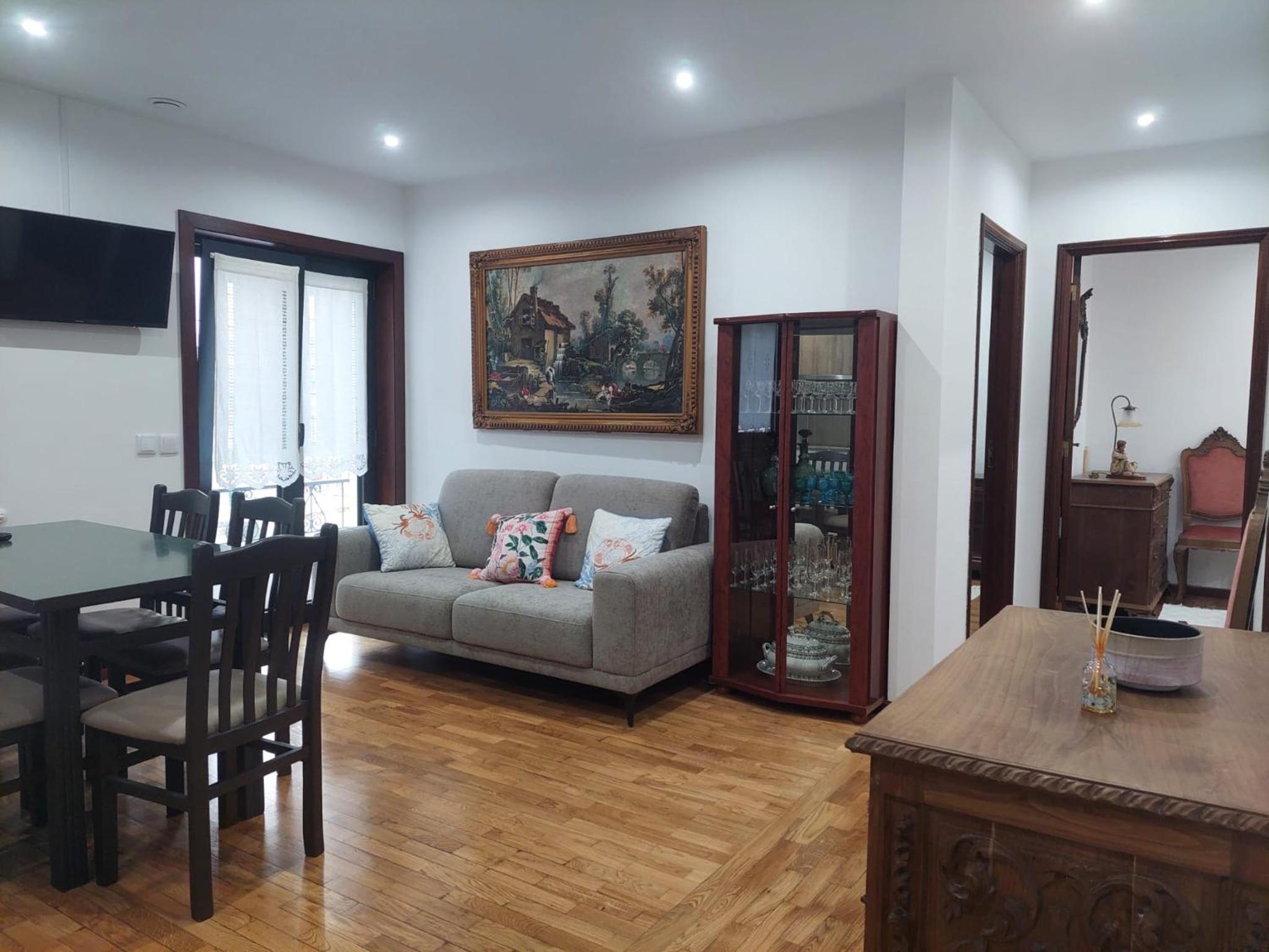 Three-Bedroom House photo 2