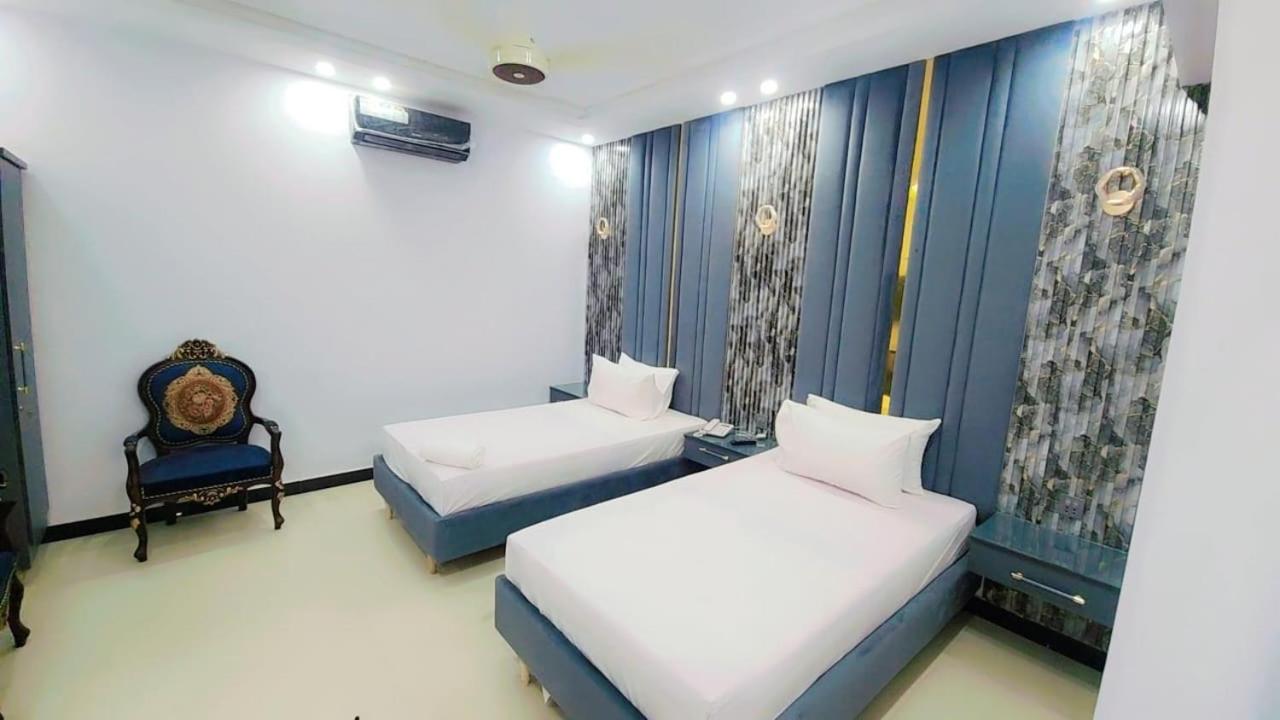 Comfort Triple Room