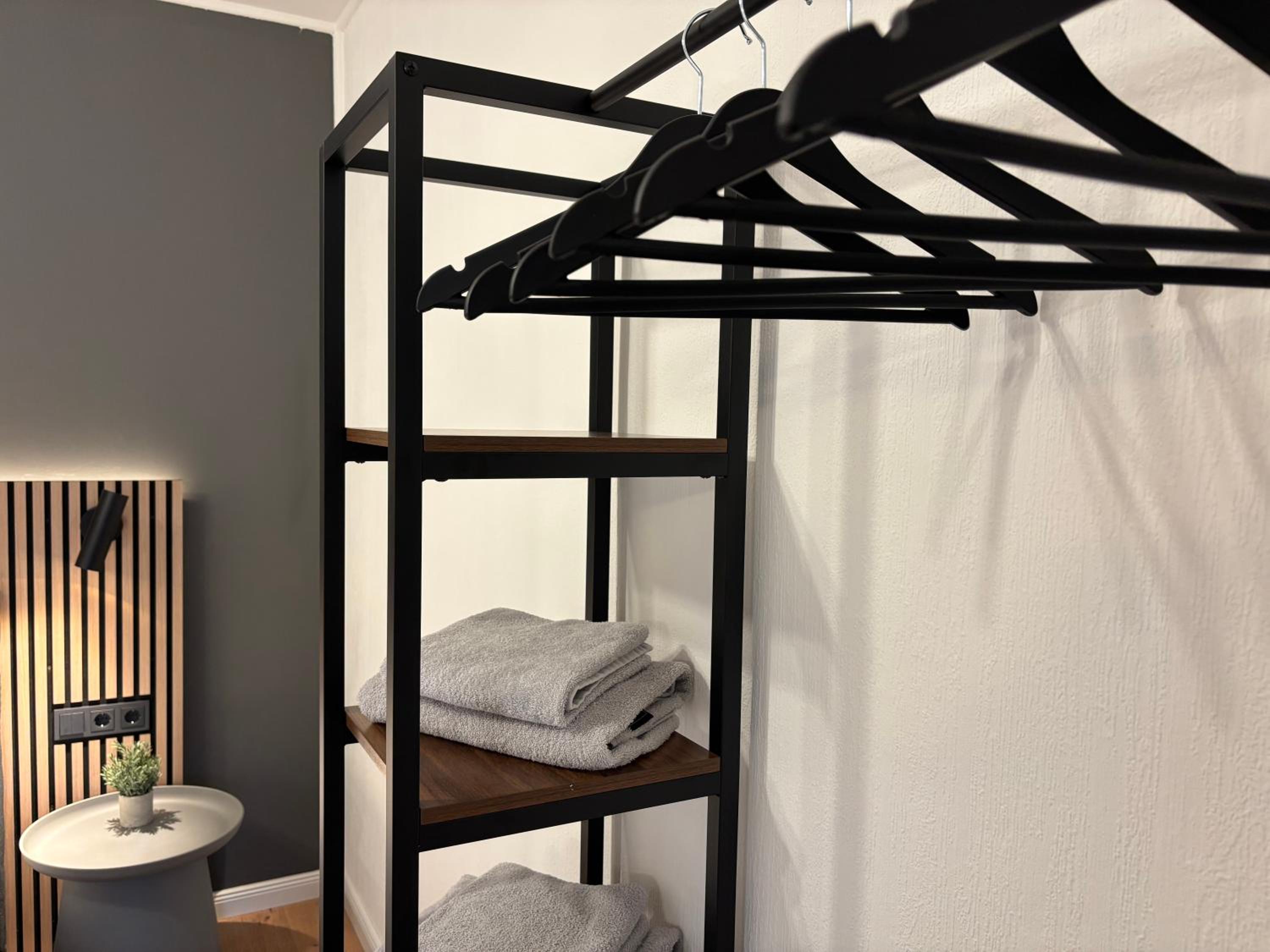 One-Bedroom Apartment photo 3