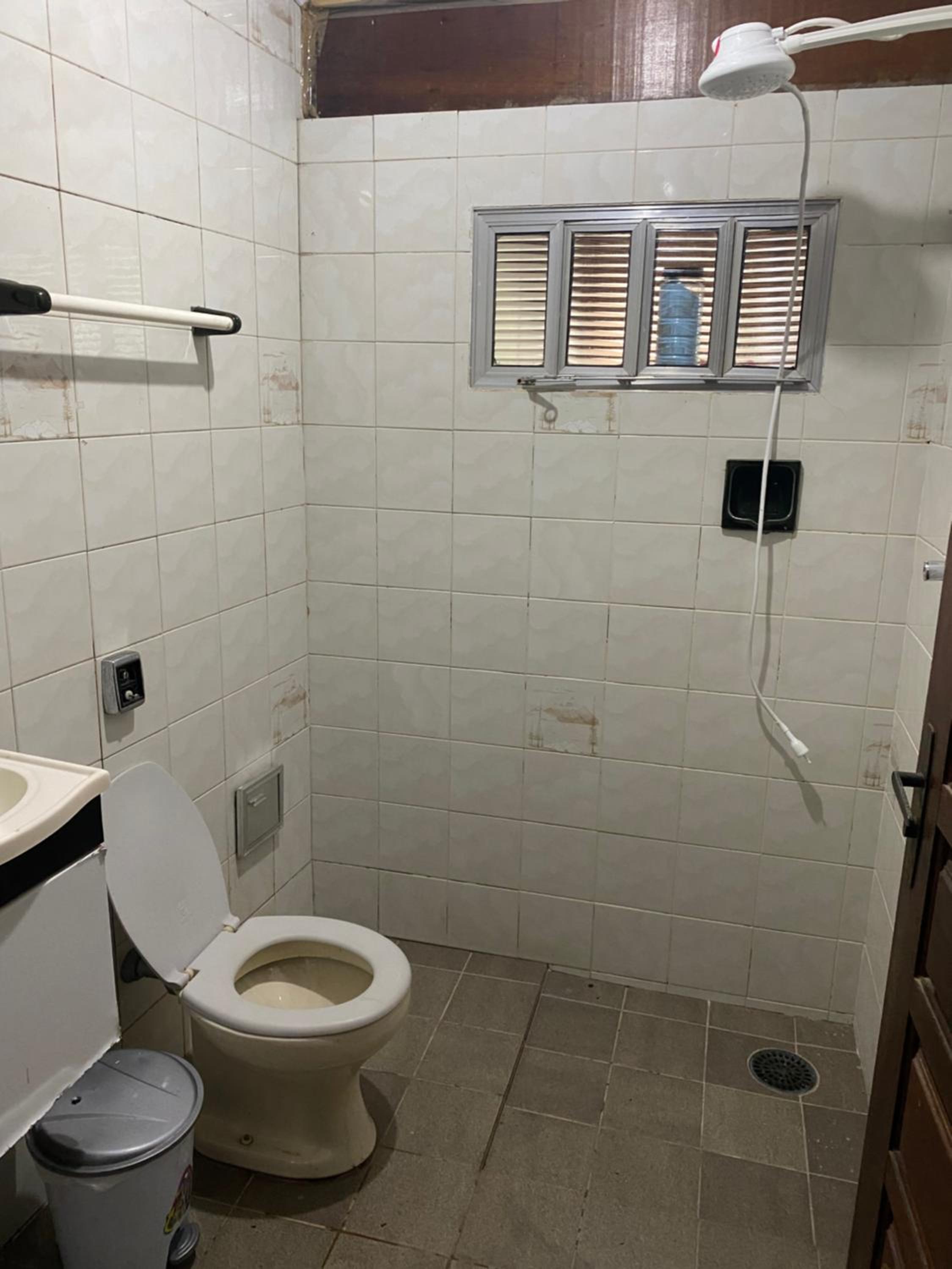 Four-Bedroom House photo 2