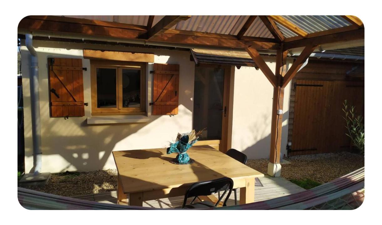 Two-Bedroom House photo 3