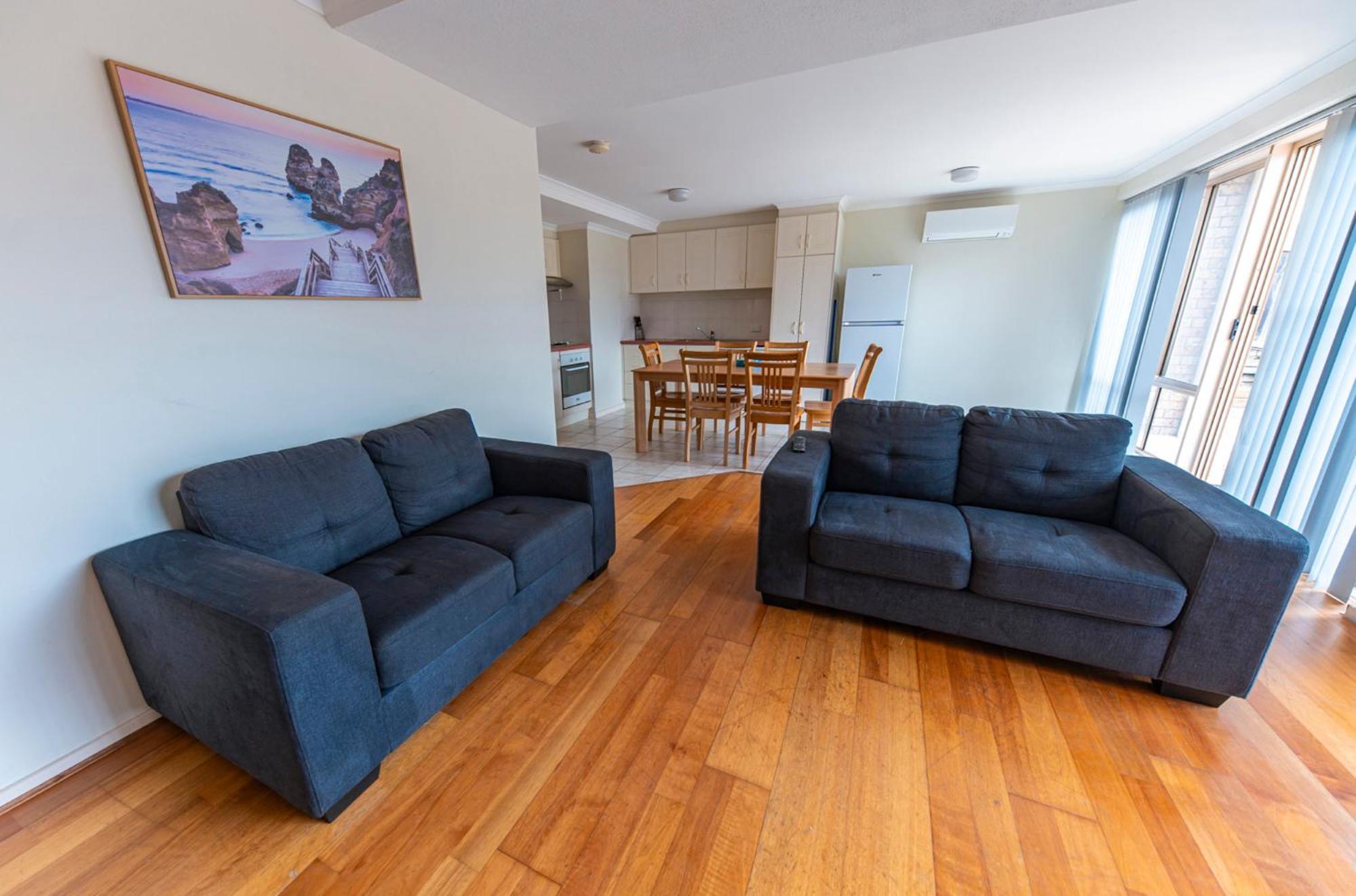 Two-bedroom Apartment (Not Pet Friendly) photo 2