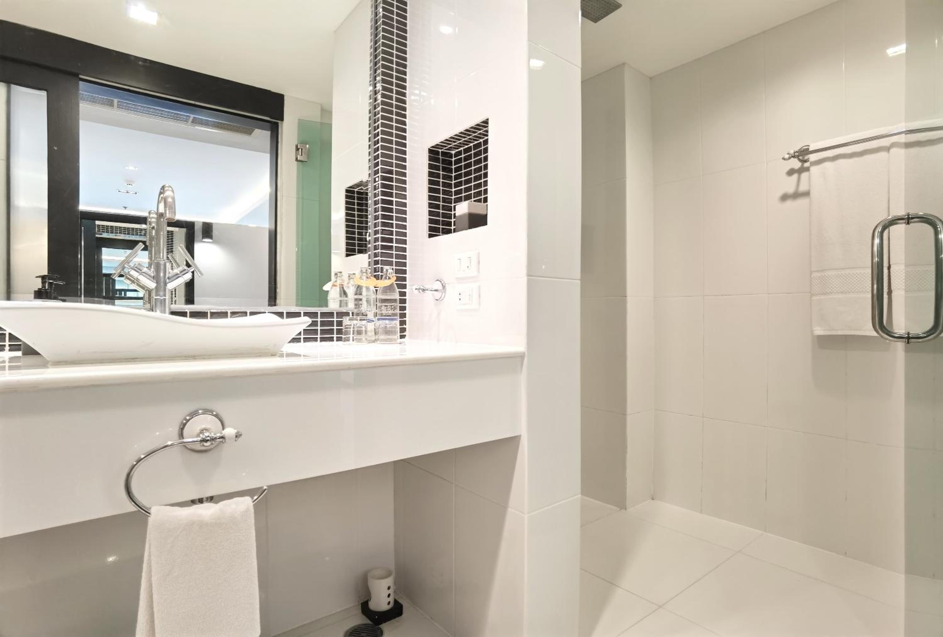 Three-Bedroom Suite with Large Balcony photo 1