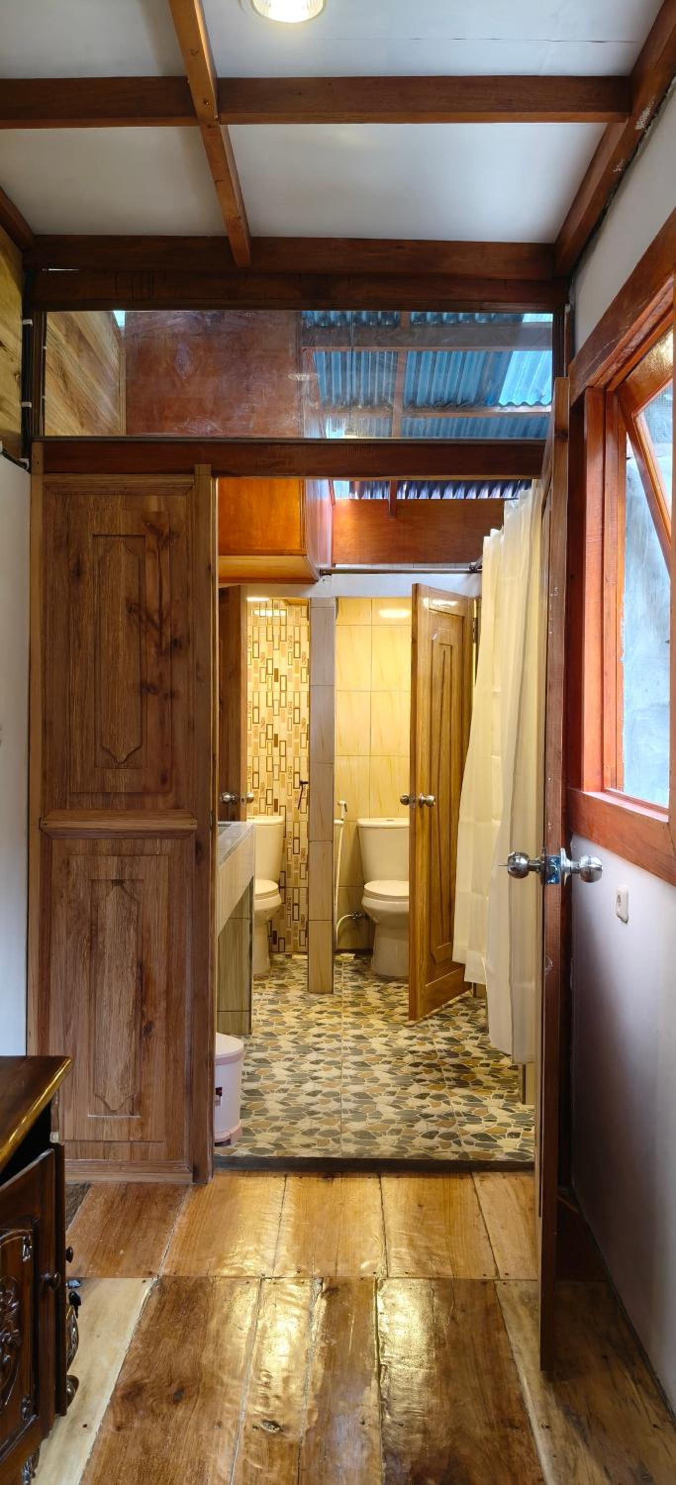 Villa photo 2