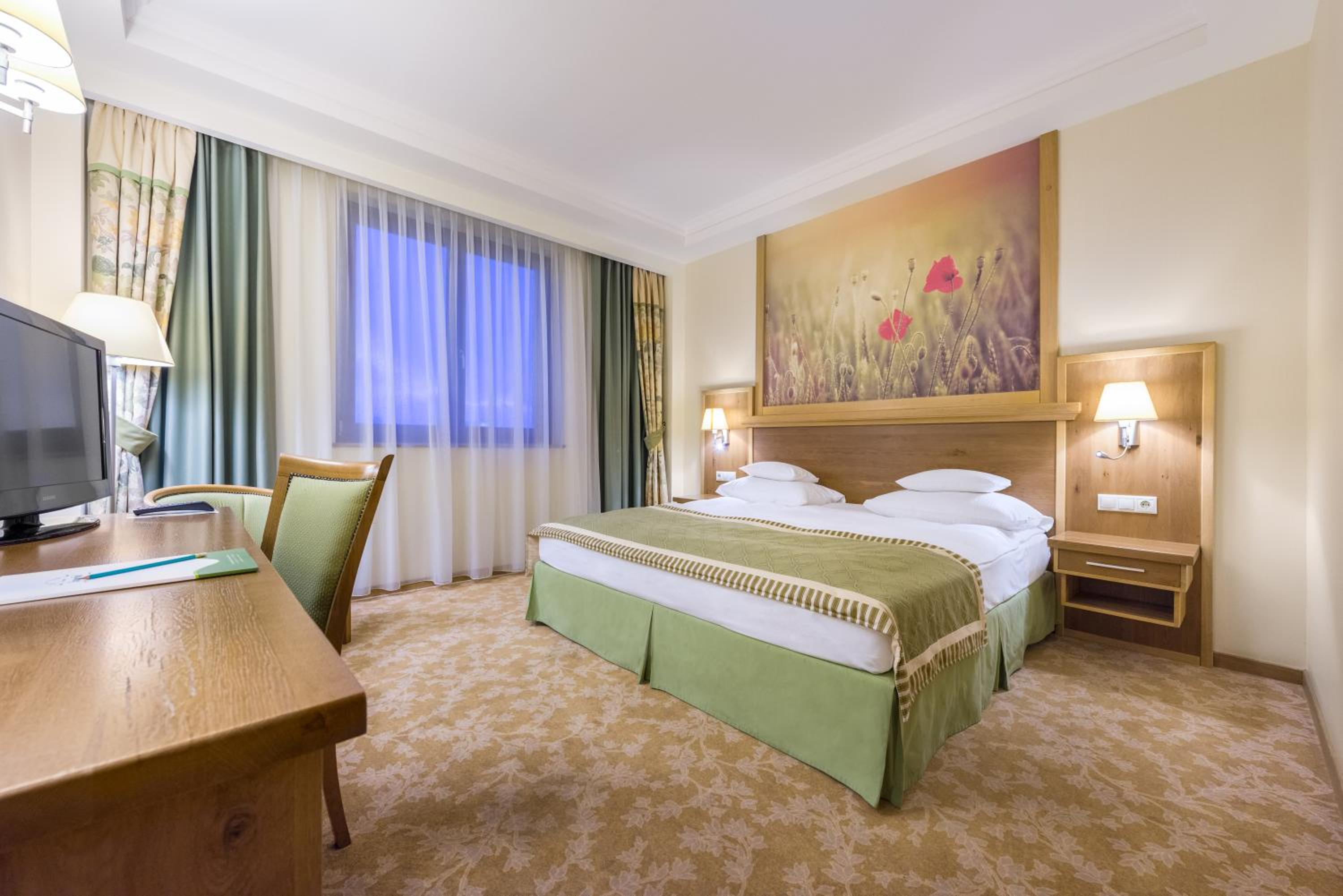 Double Room - Photo 4