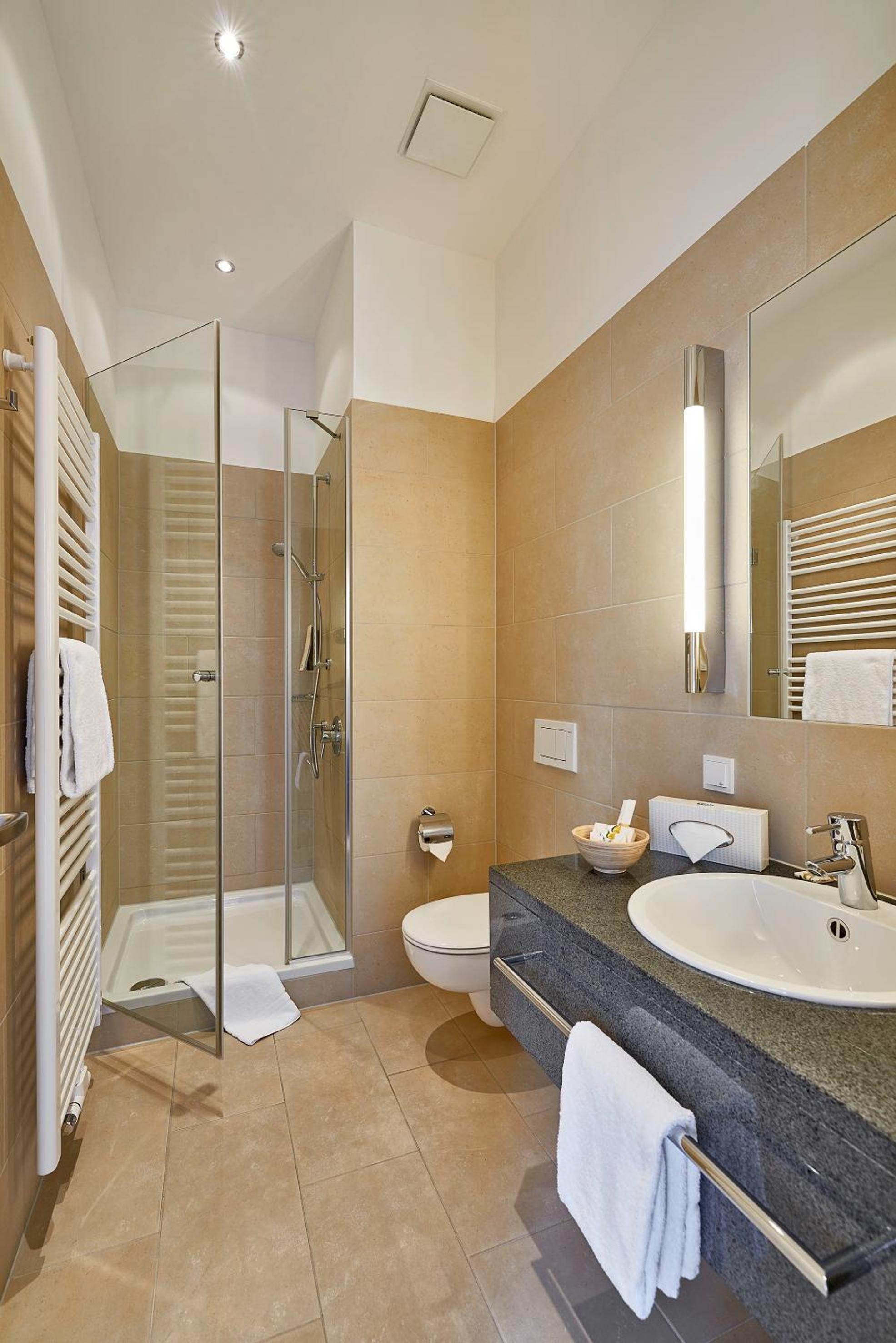 Deluxe Single Room - River Side photo 3