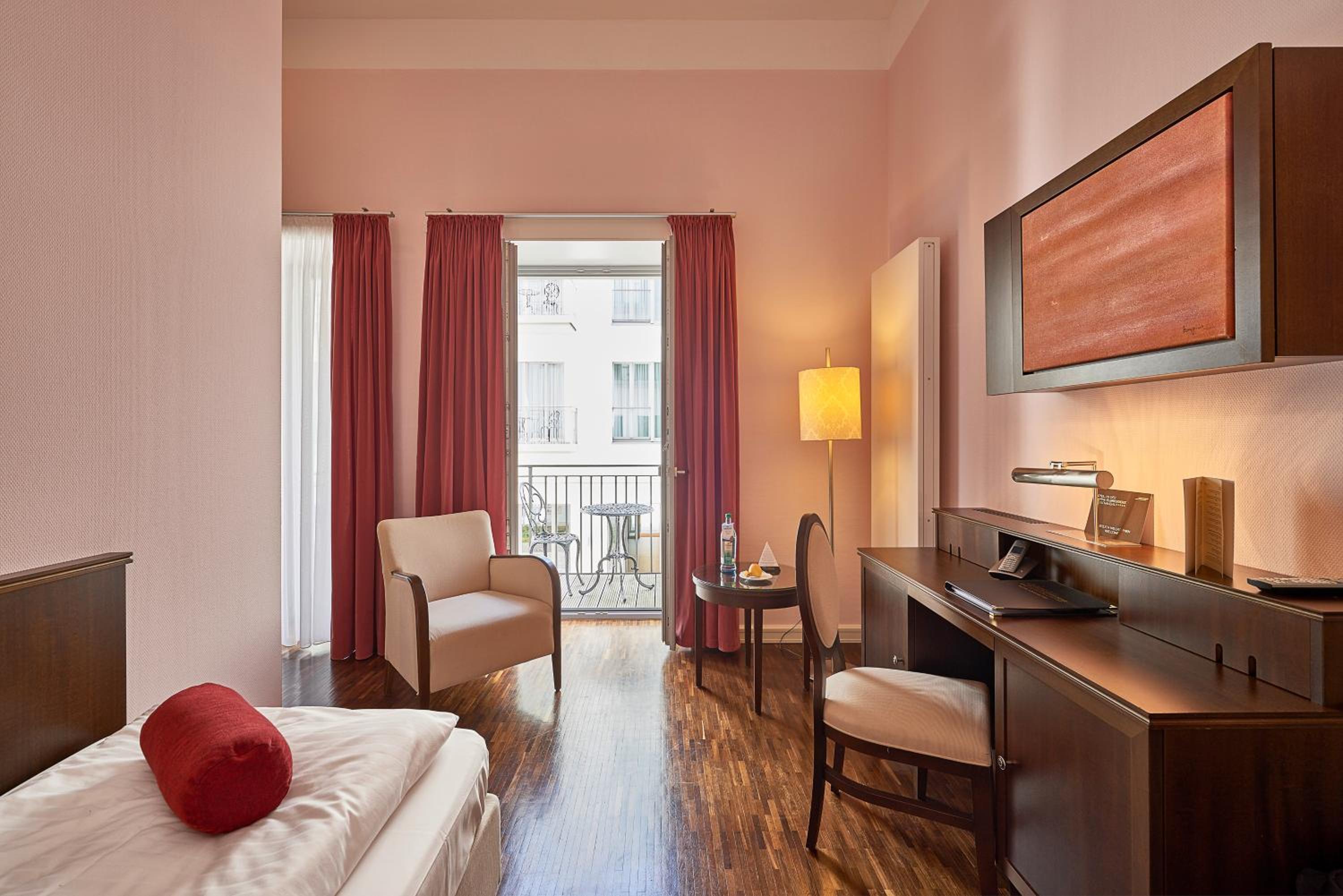 Deluxe Single Room - River Side photo 1