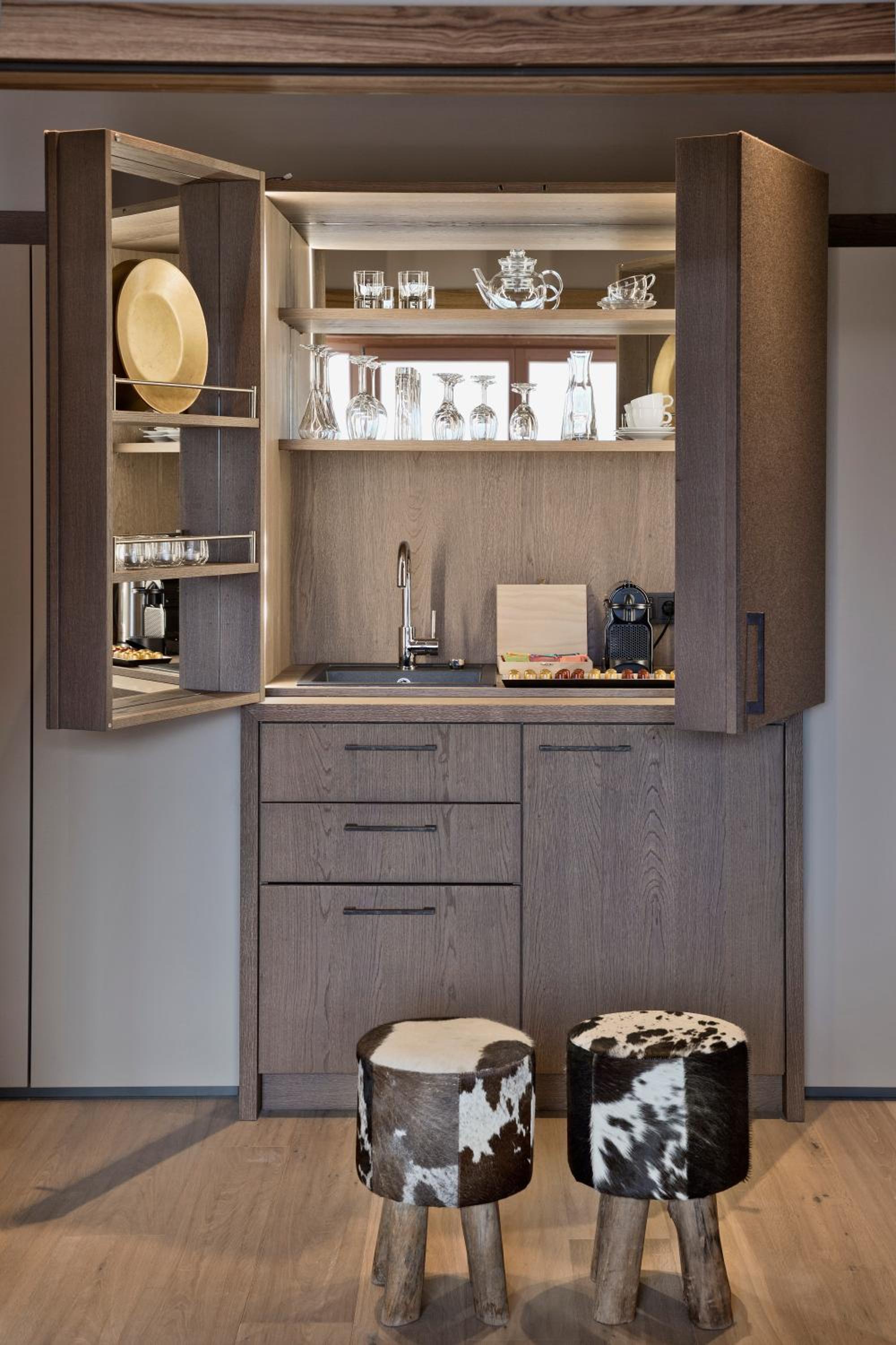 Suite - Photo 8