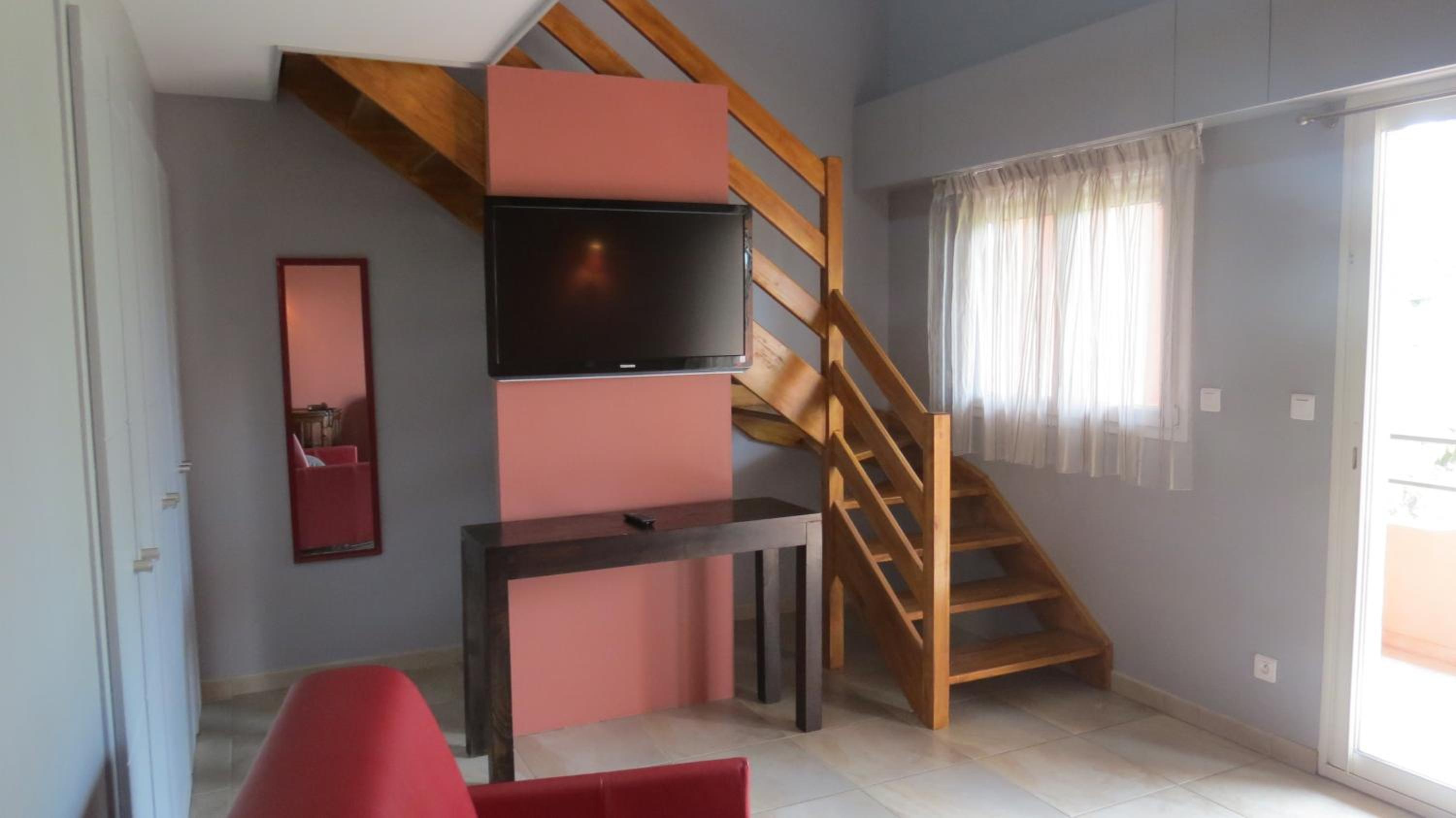 Family Duplex Suite - Photo 4