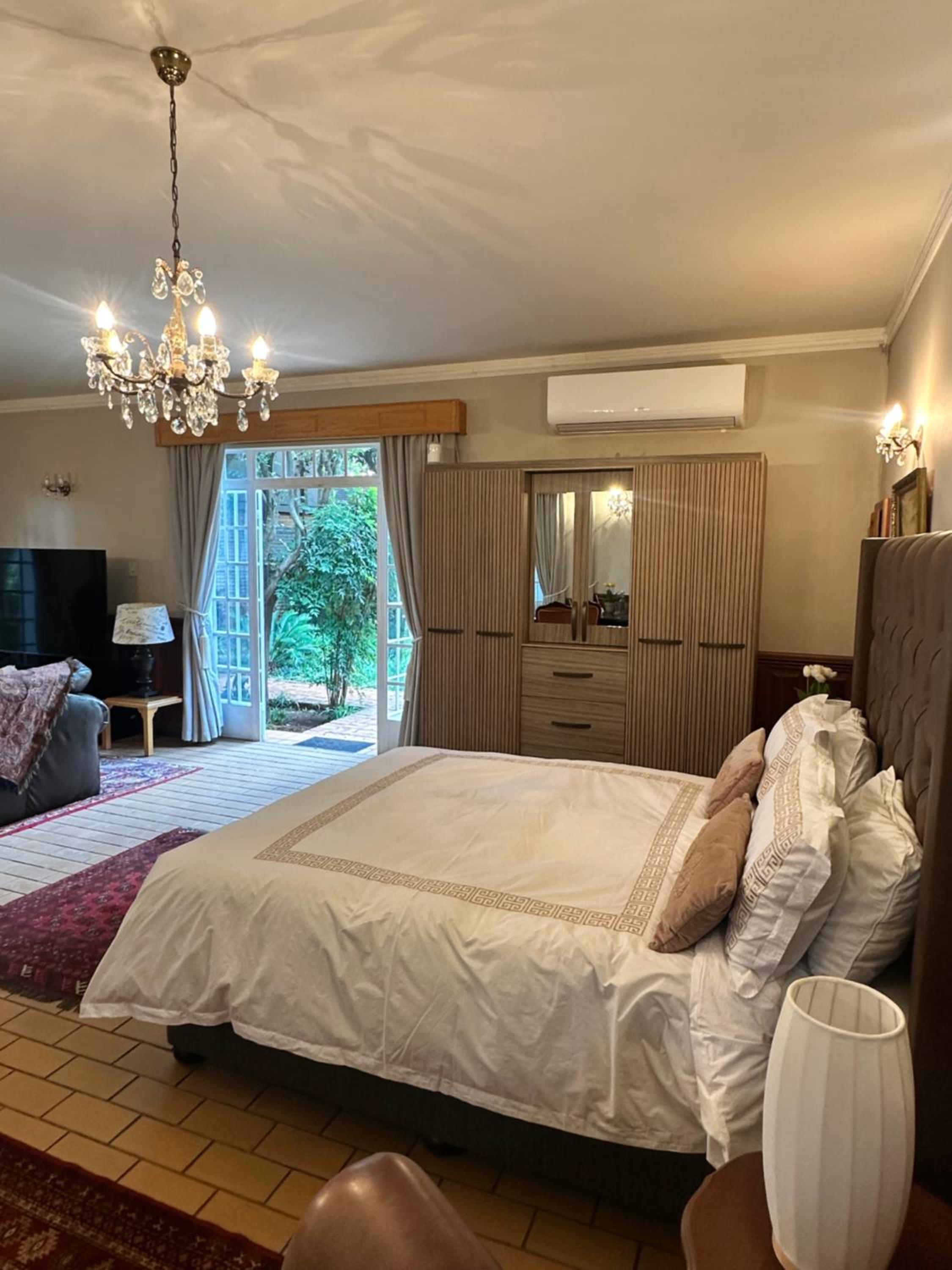 Suite with Garden View