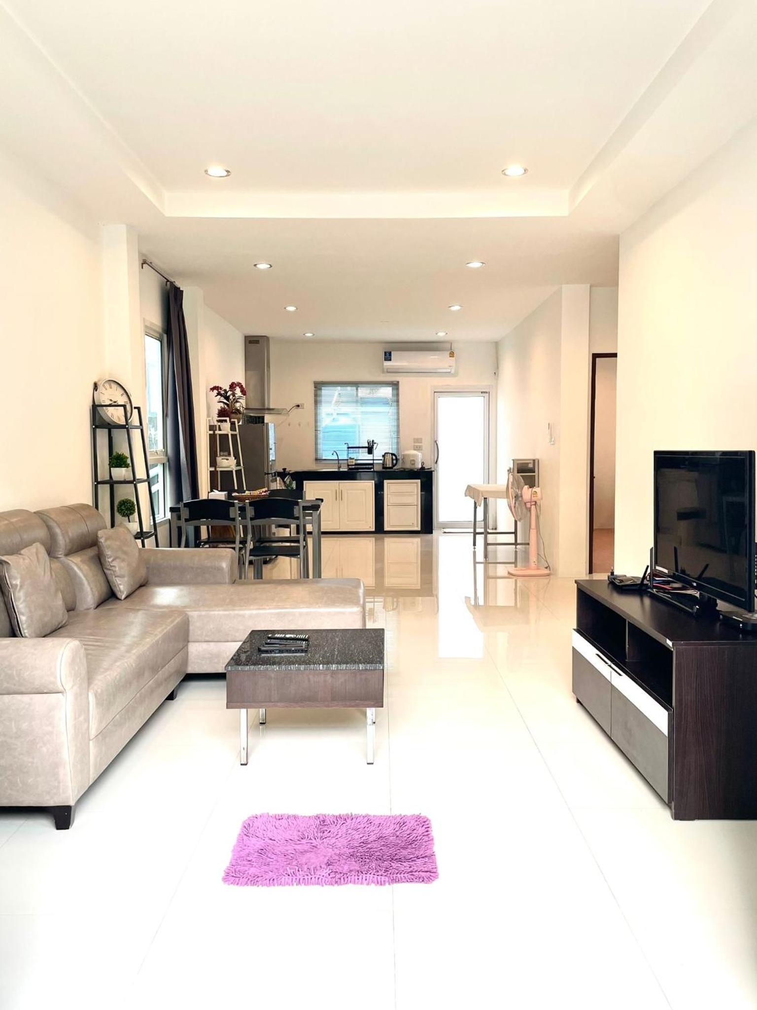 Two-Bedroom House photo 2