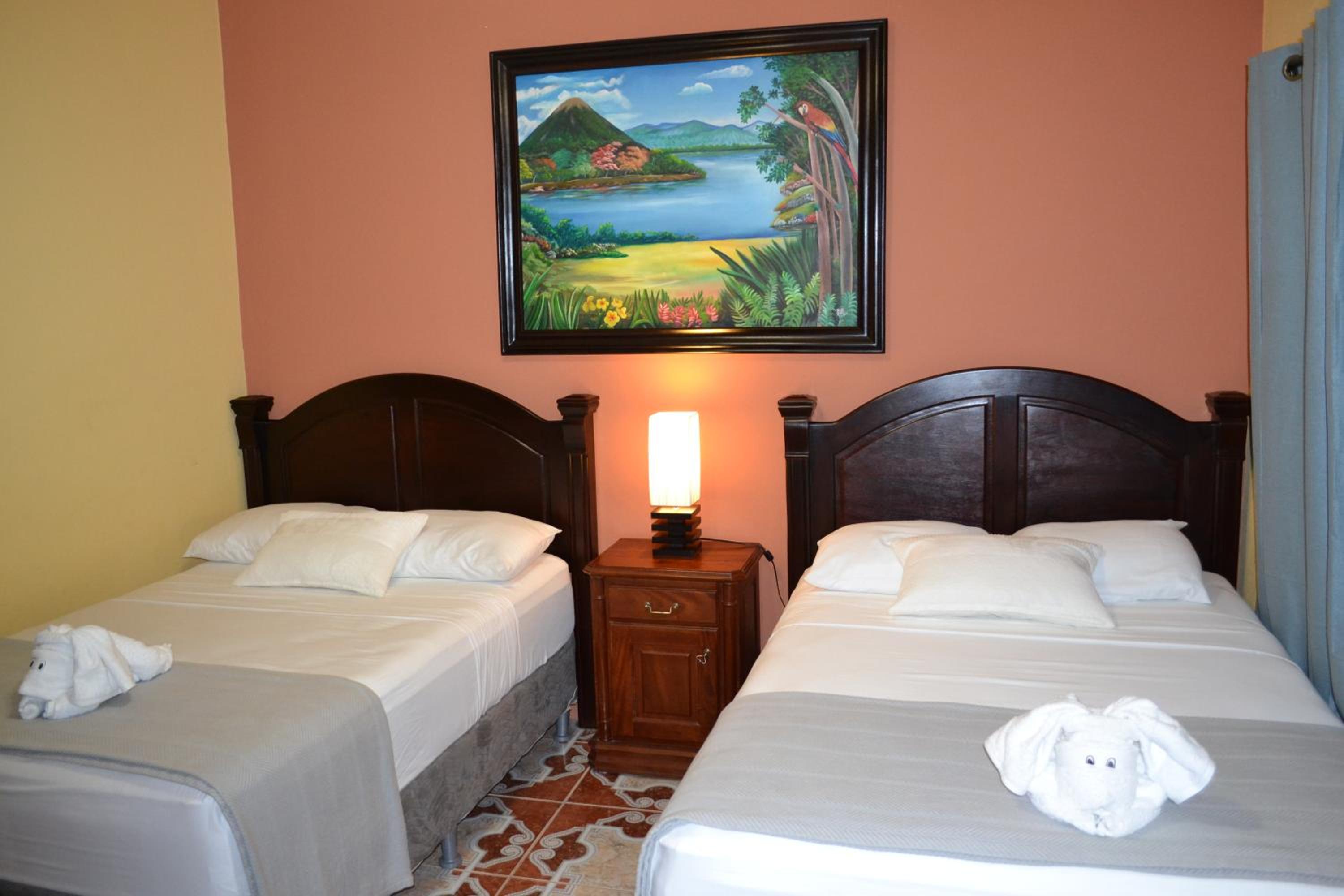 Triple Room with Pool View photo 1