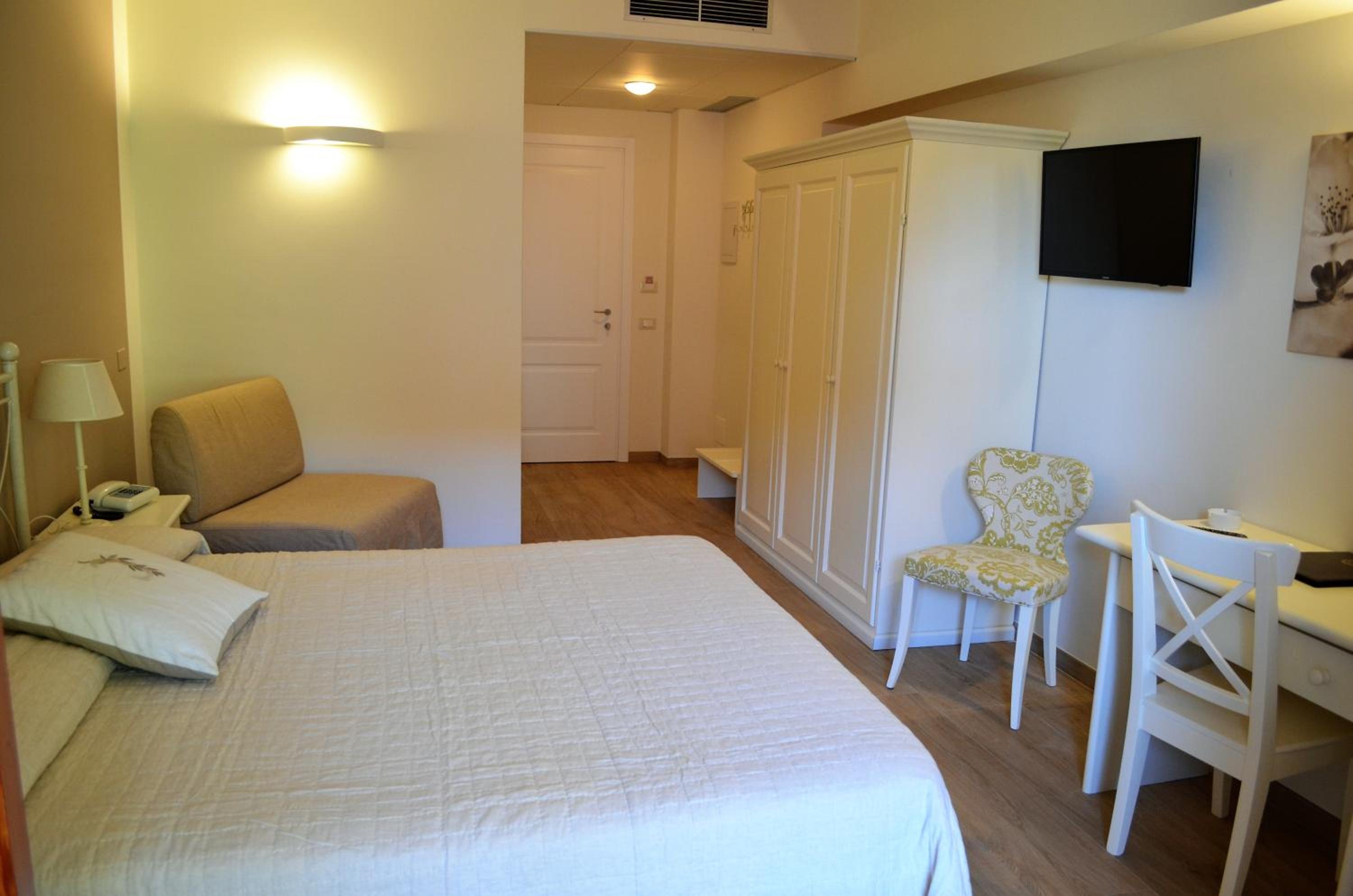 Superior Double Room - Photo 5