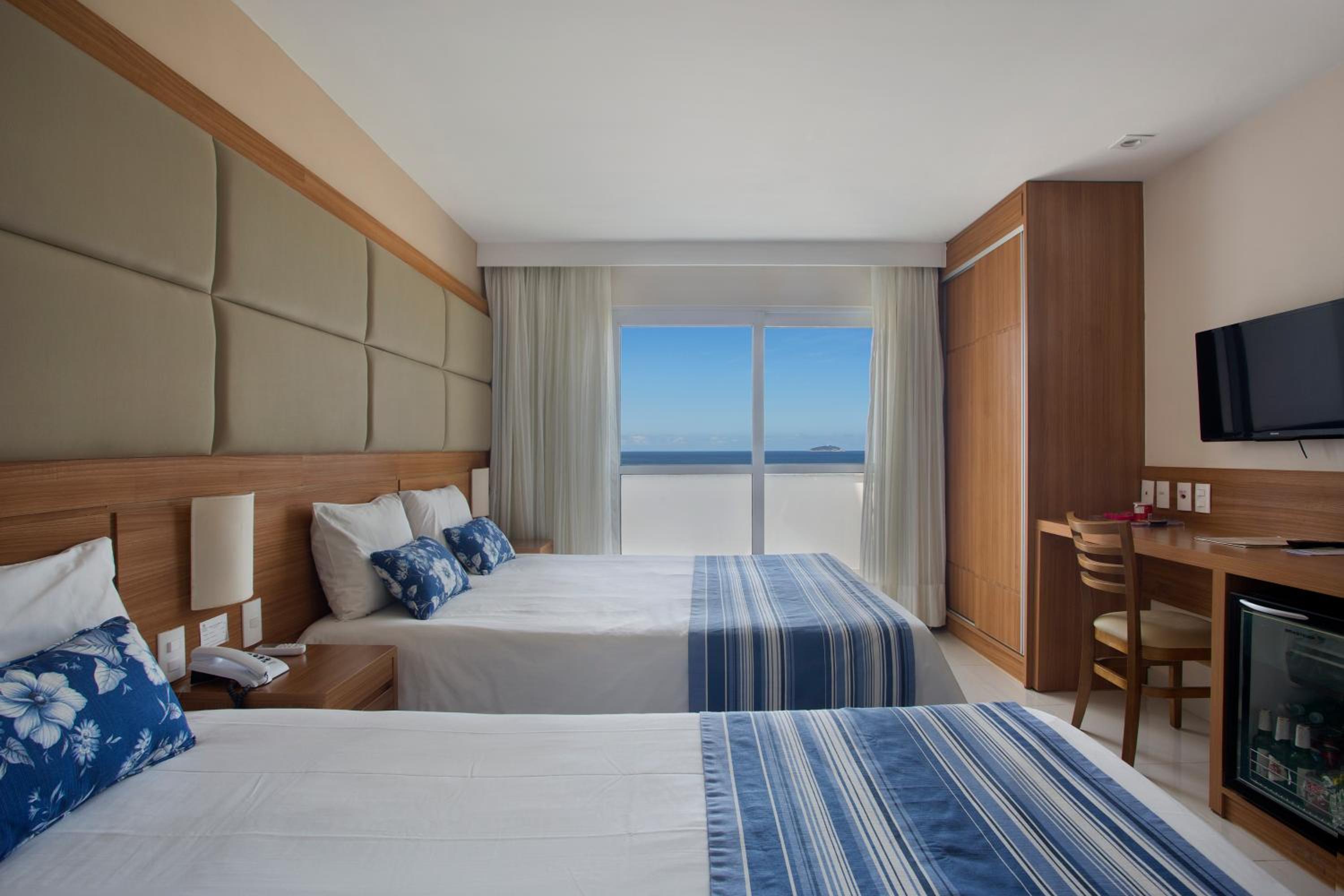 Super Deluxe Triple Room with Sea View