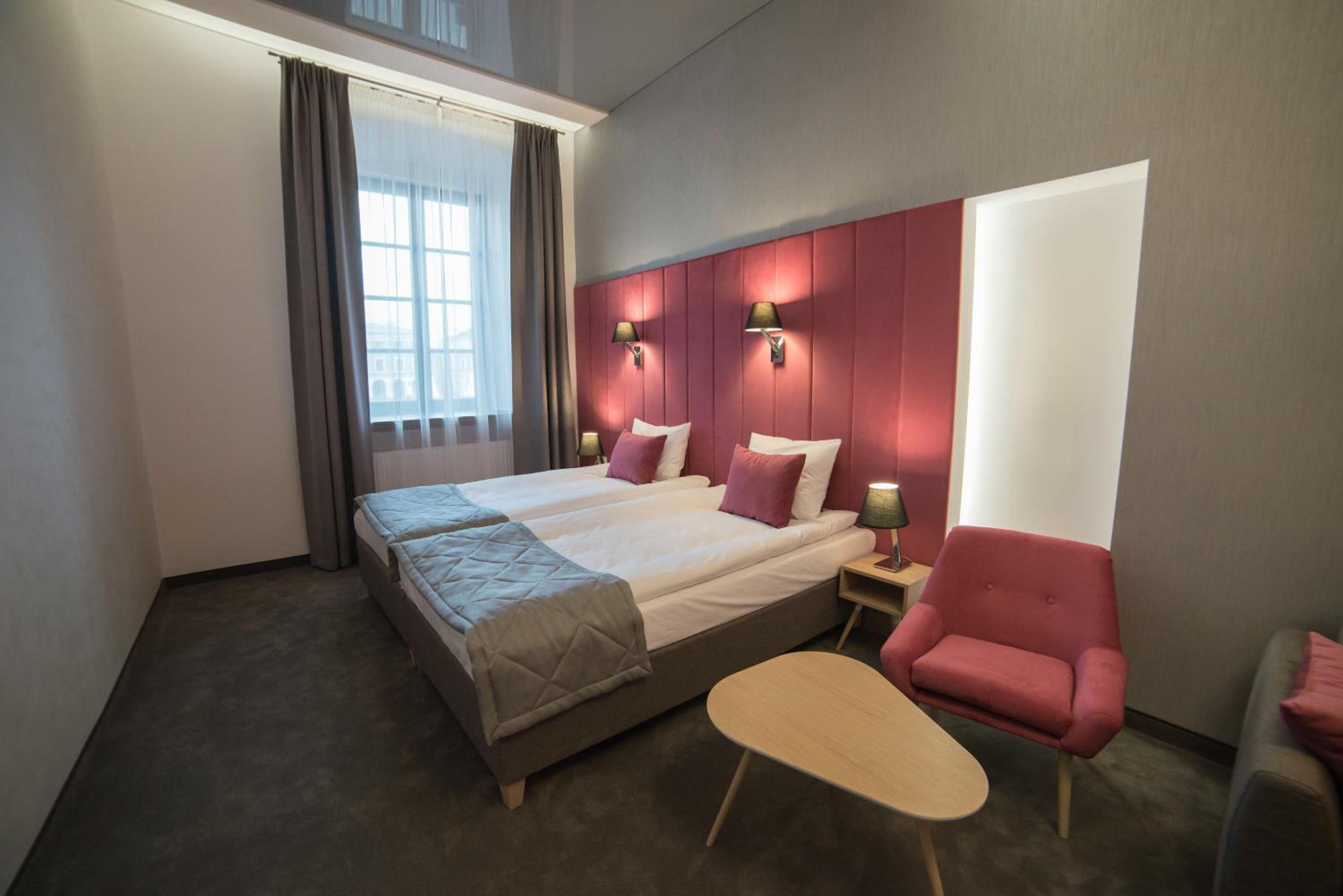 Deluxe Twin Room - Photo 3