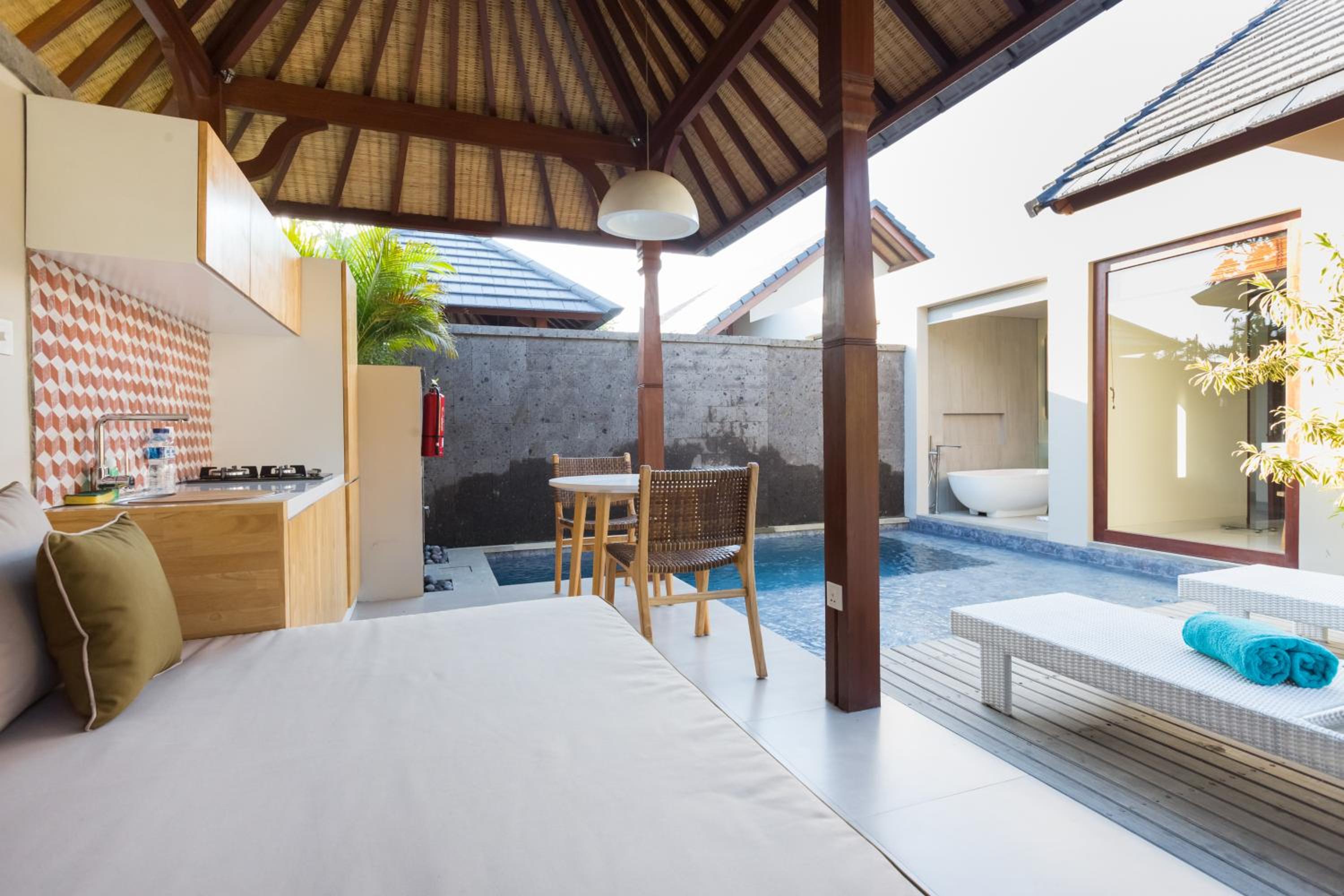 Long Stay Offer - Aine One-Bedroom Villa with Private Pool photo 2