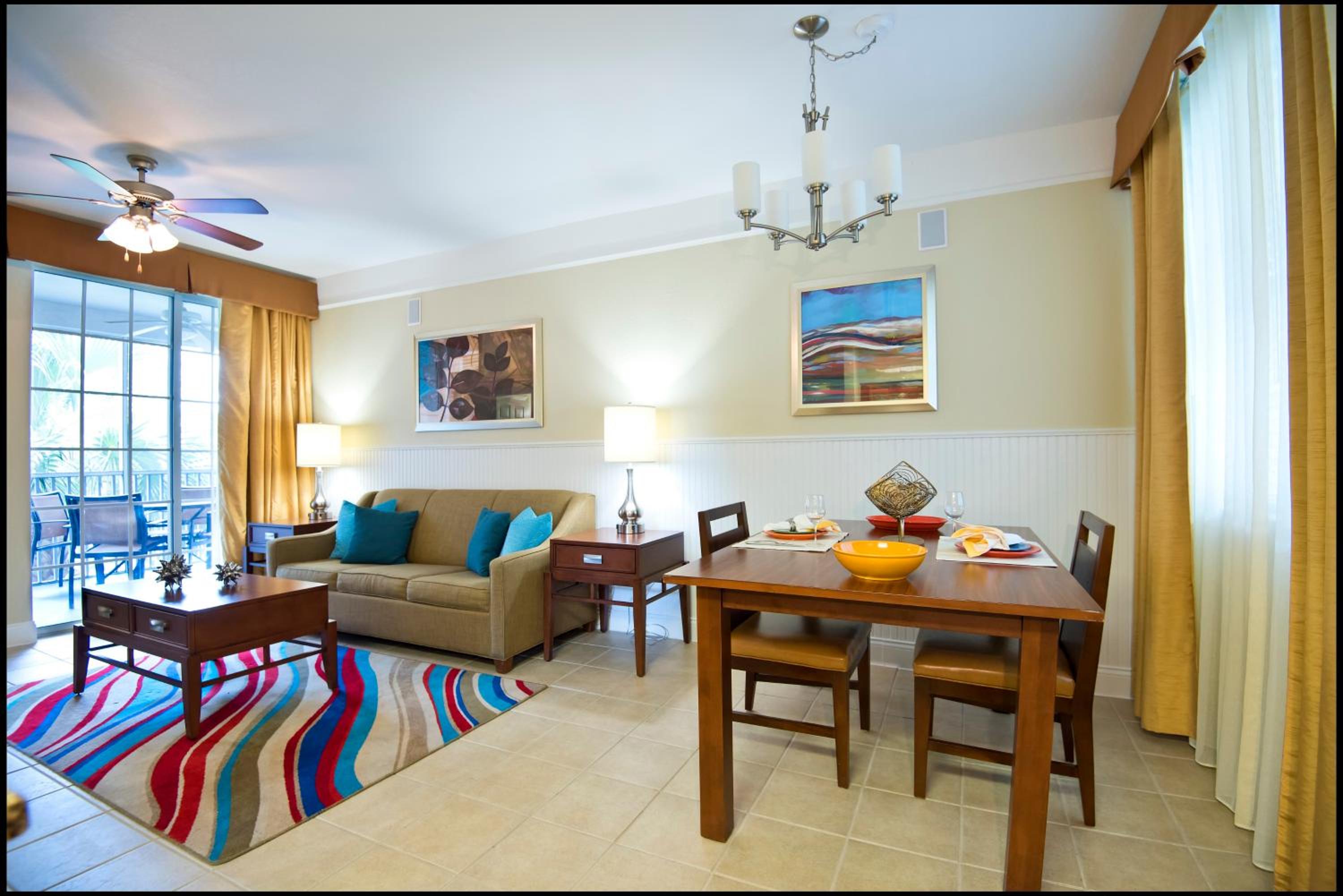 One-Bedroom Villa - Photo 2