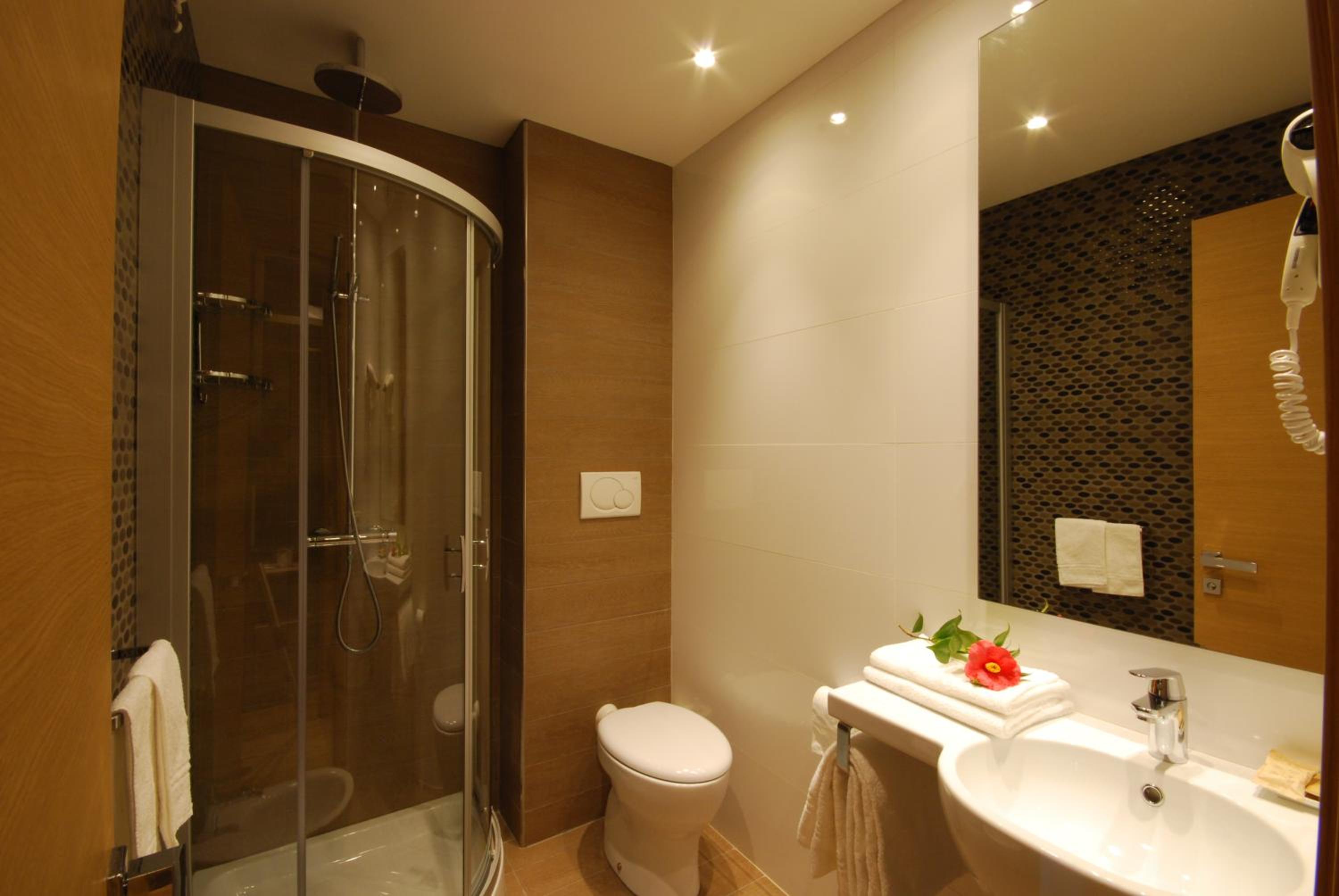 Comfort Double Room - Photo 9