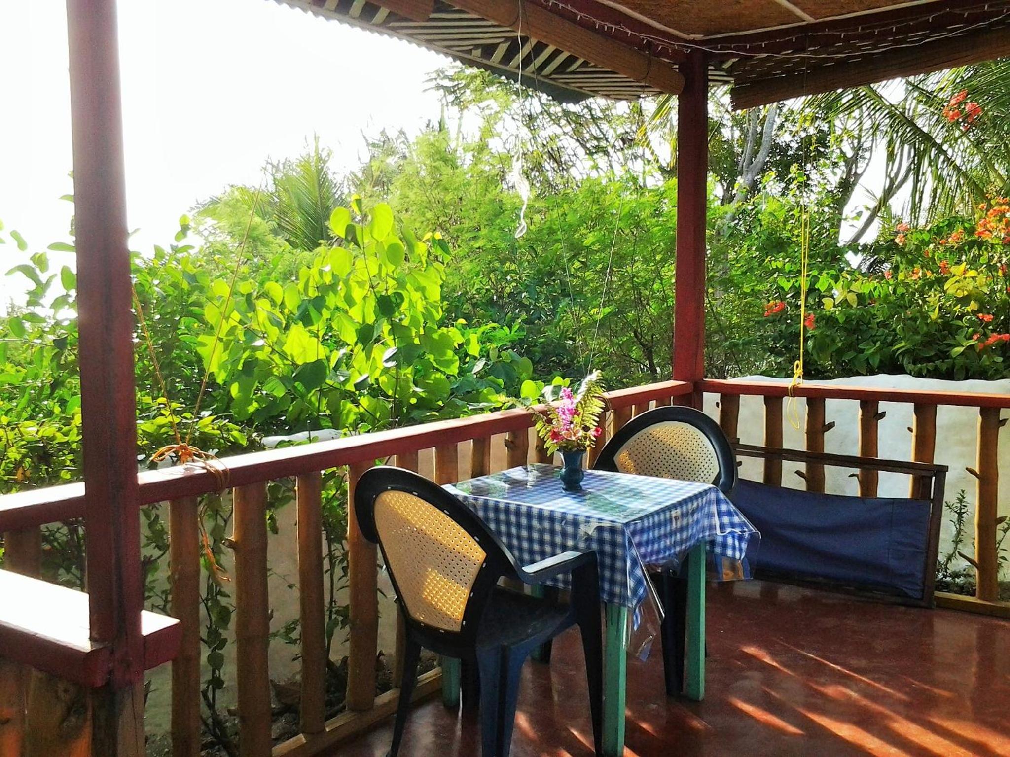 Cliffside Villa with Air Conditioning - Photo 8