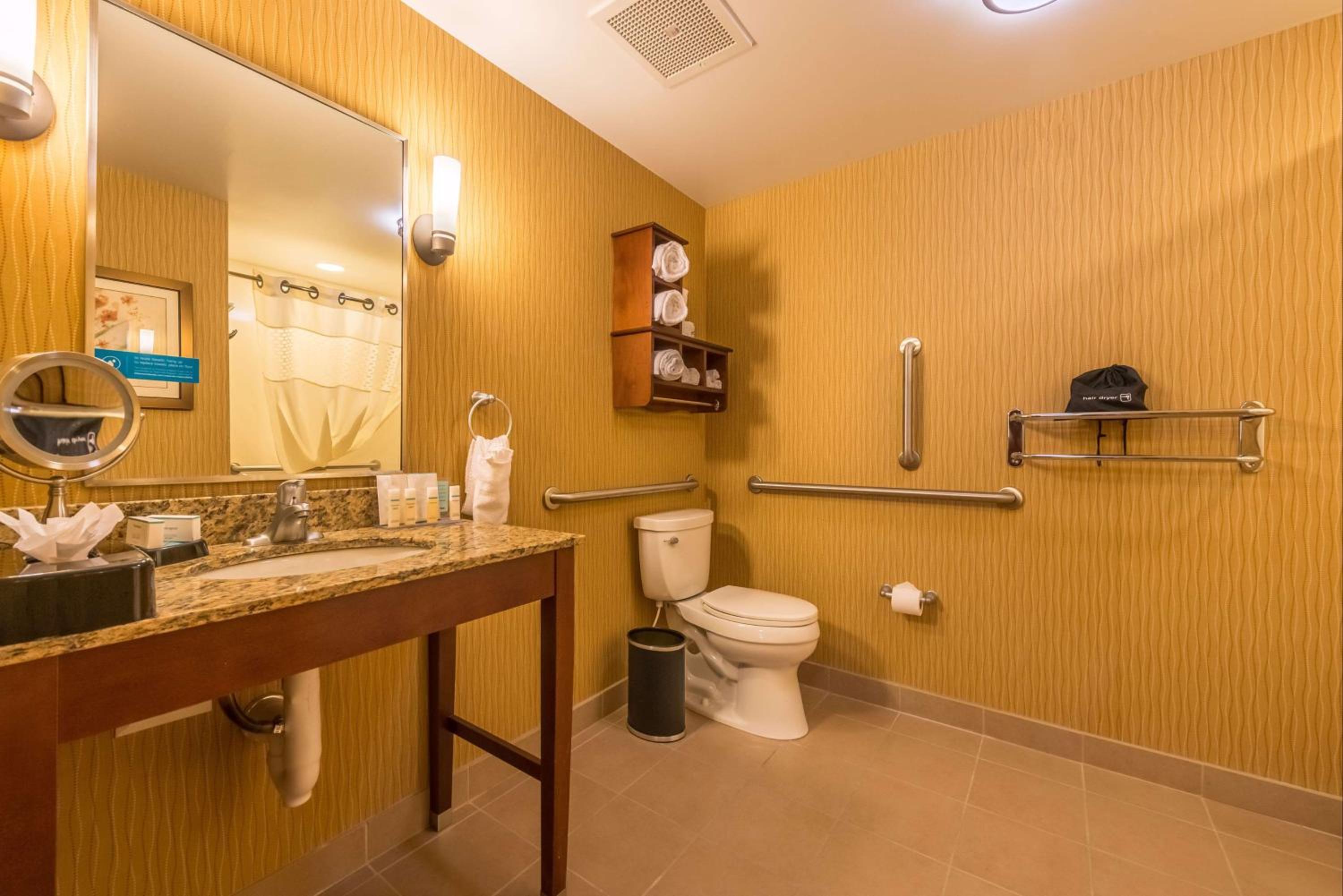 King Room - Hearing Access/Non-Smoking photo 1