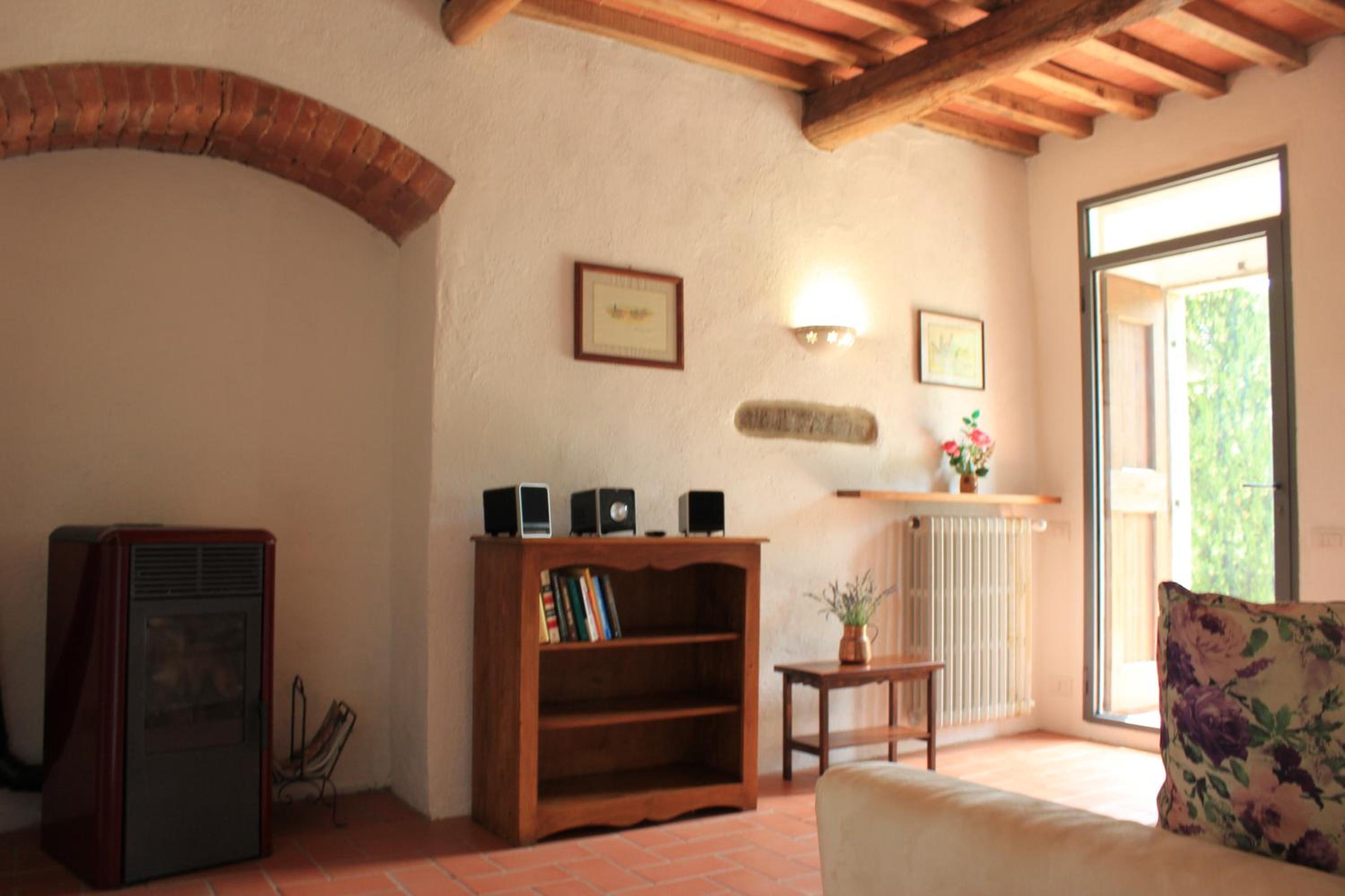 Four-Bedroom House photo 2