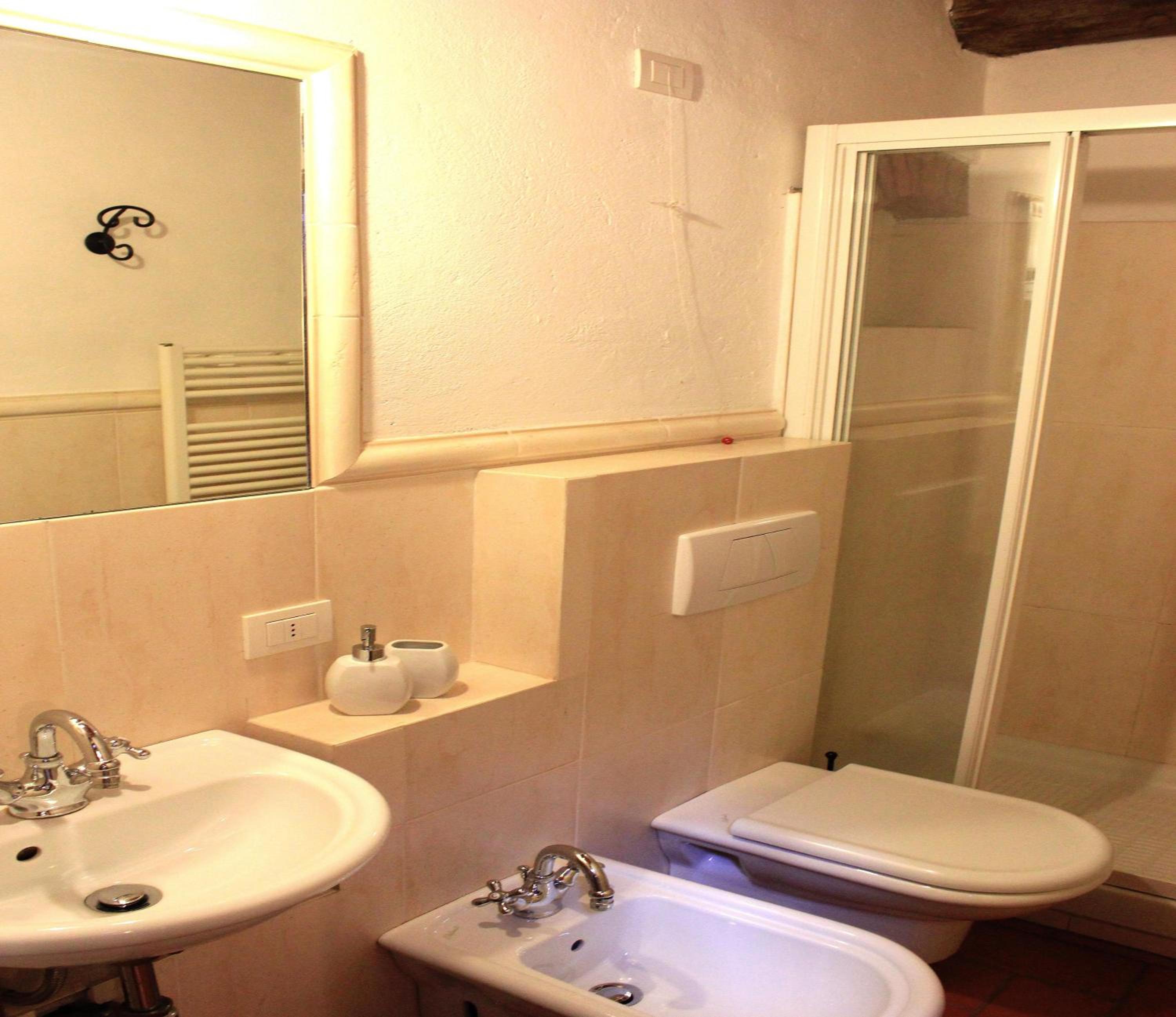 Four-Bedroom House photo 3