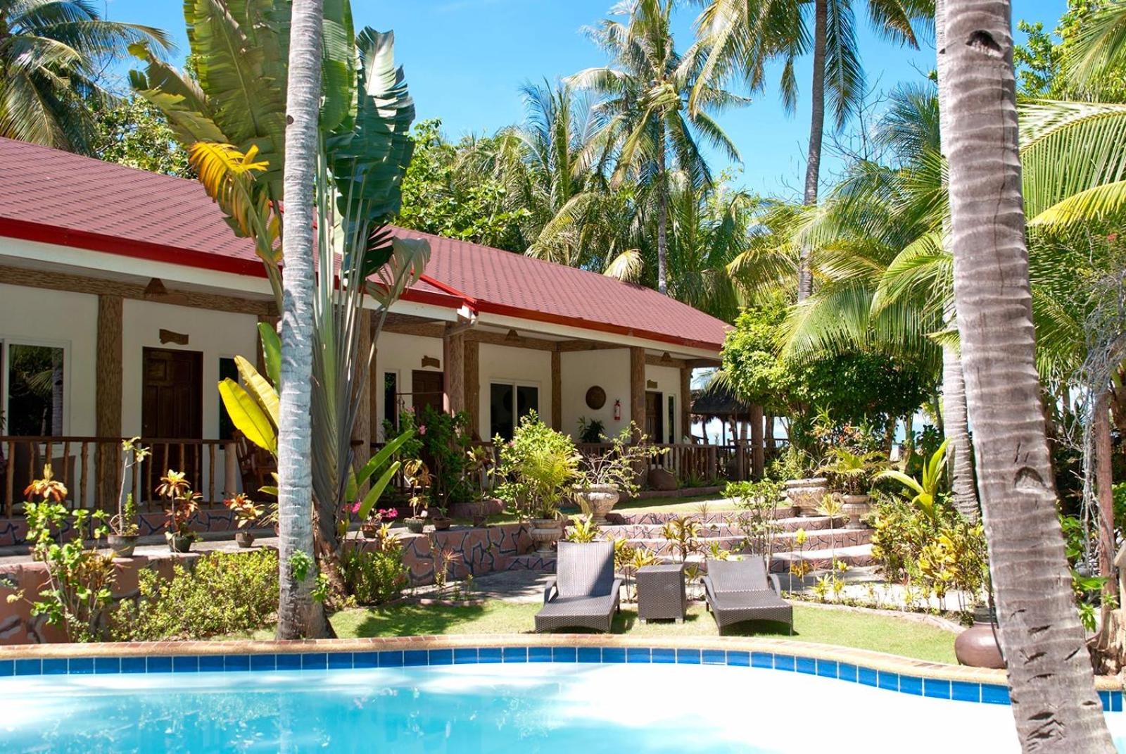 Double Room with Pool View photo 2