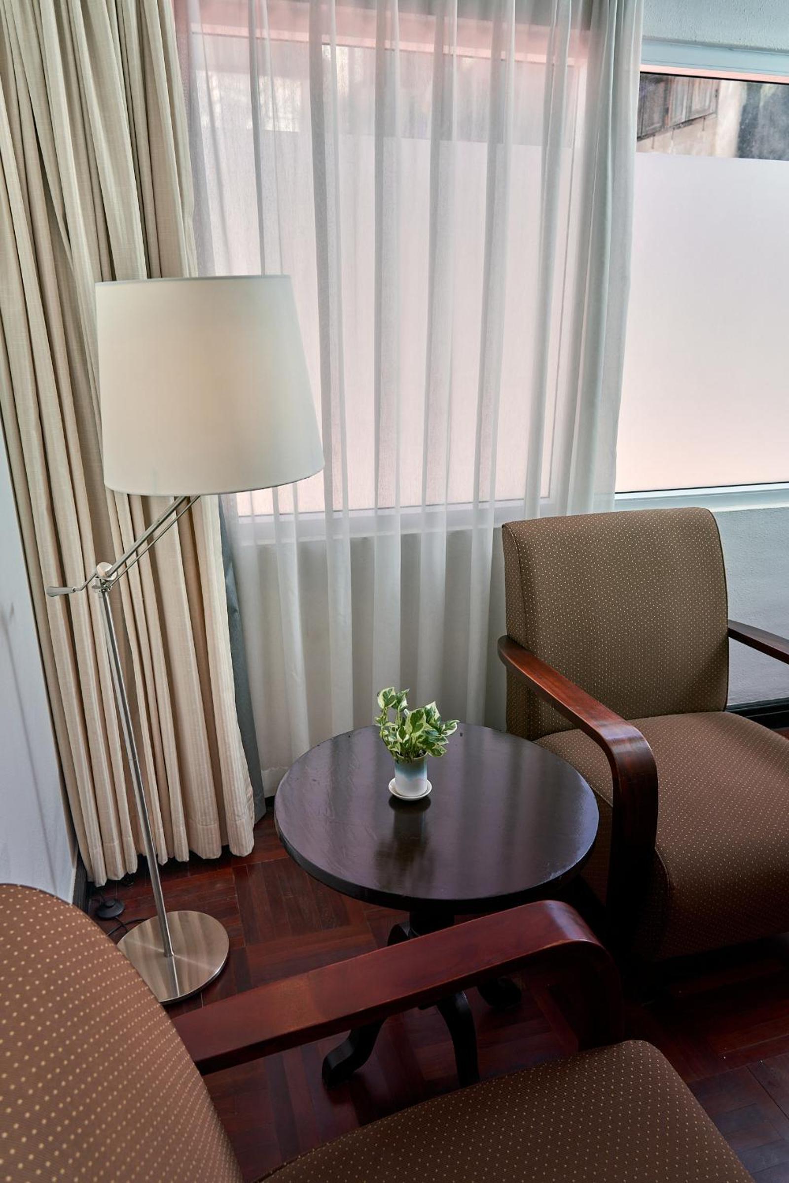 Deluxe Queen Room photo 3