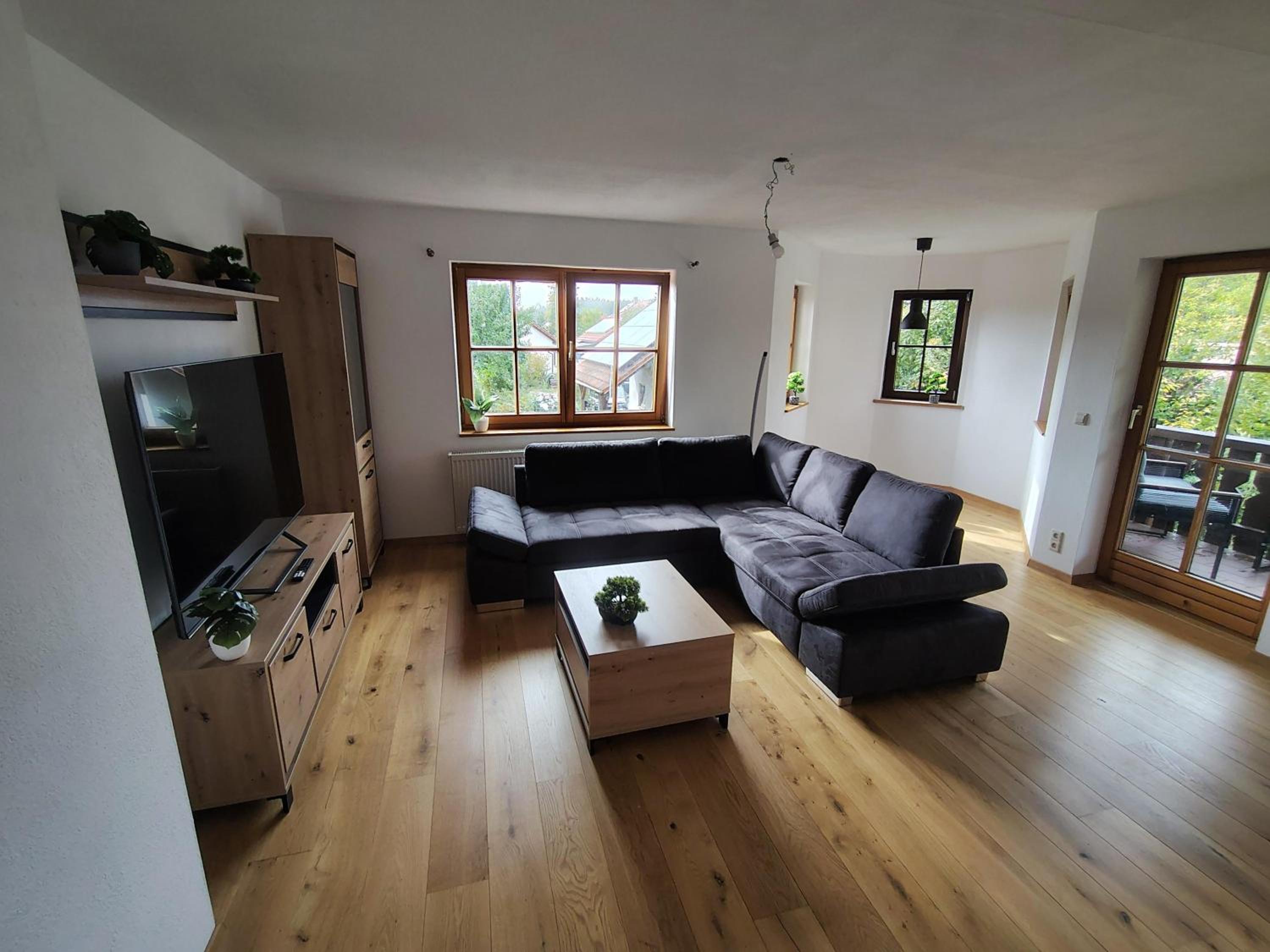 Two-Bedroom Deluxe Apartment with Garden View photo 3