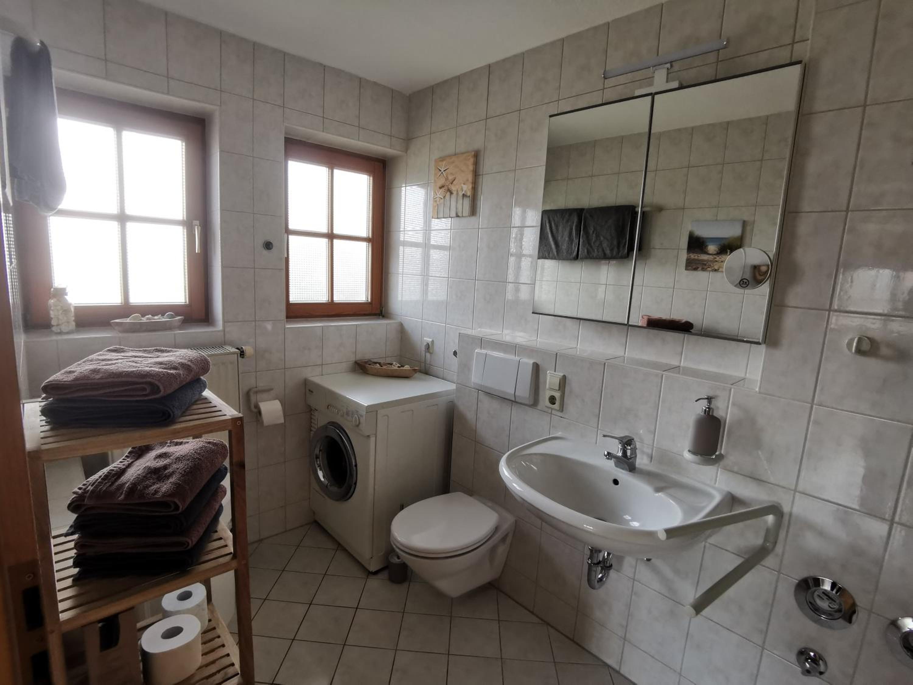 Two-Bedroom Deluxe Apartment with Garden View photo 2