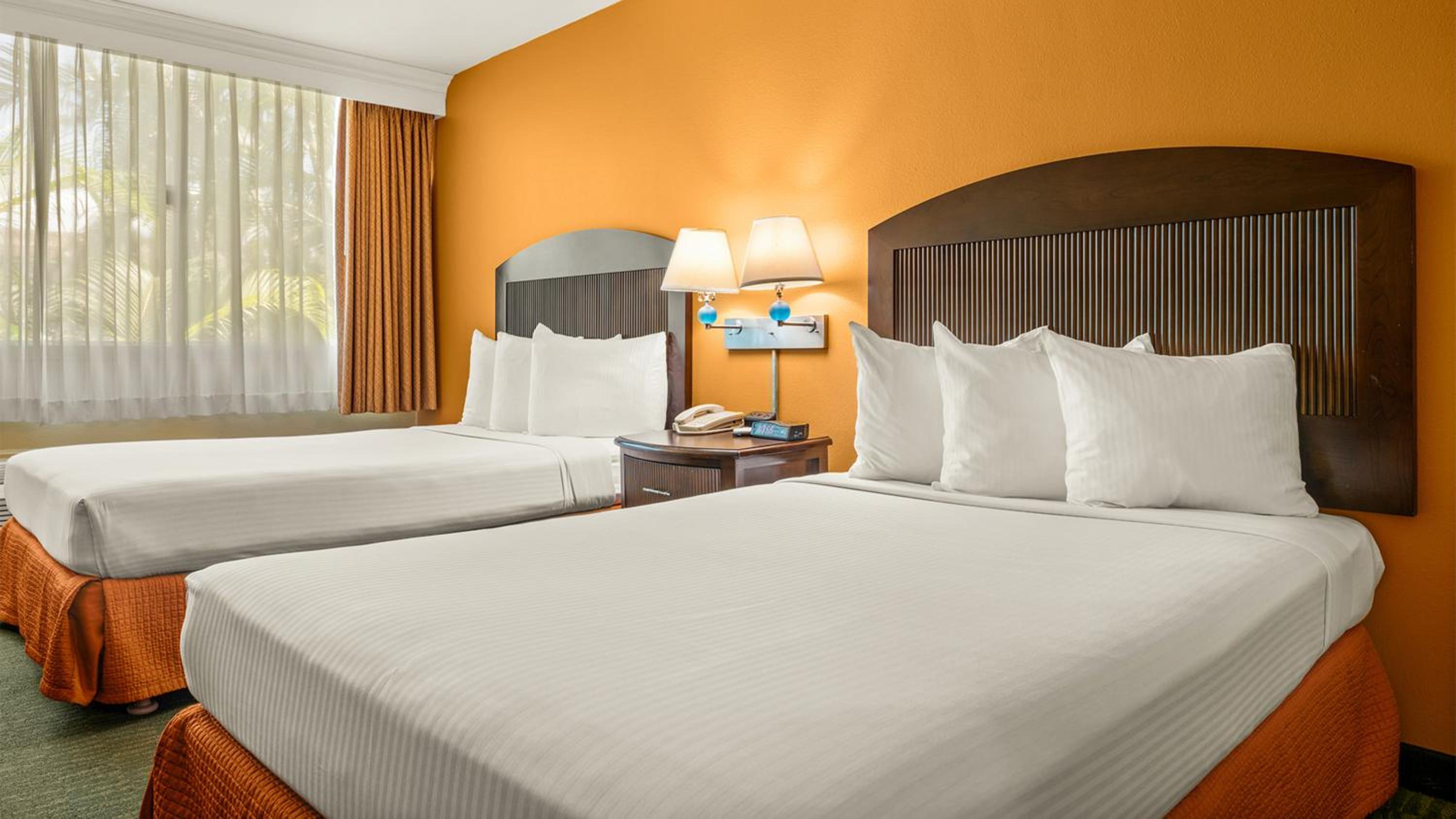 Double Room with Two Double Beds - Non-Smoking - Photo 5