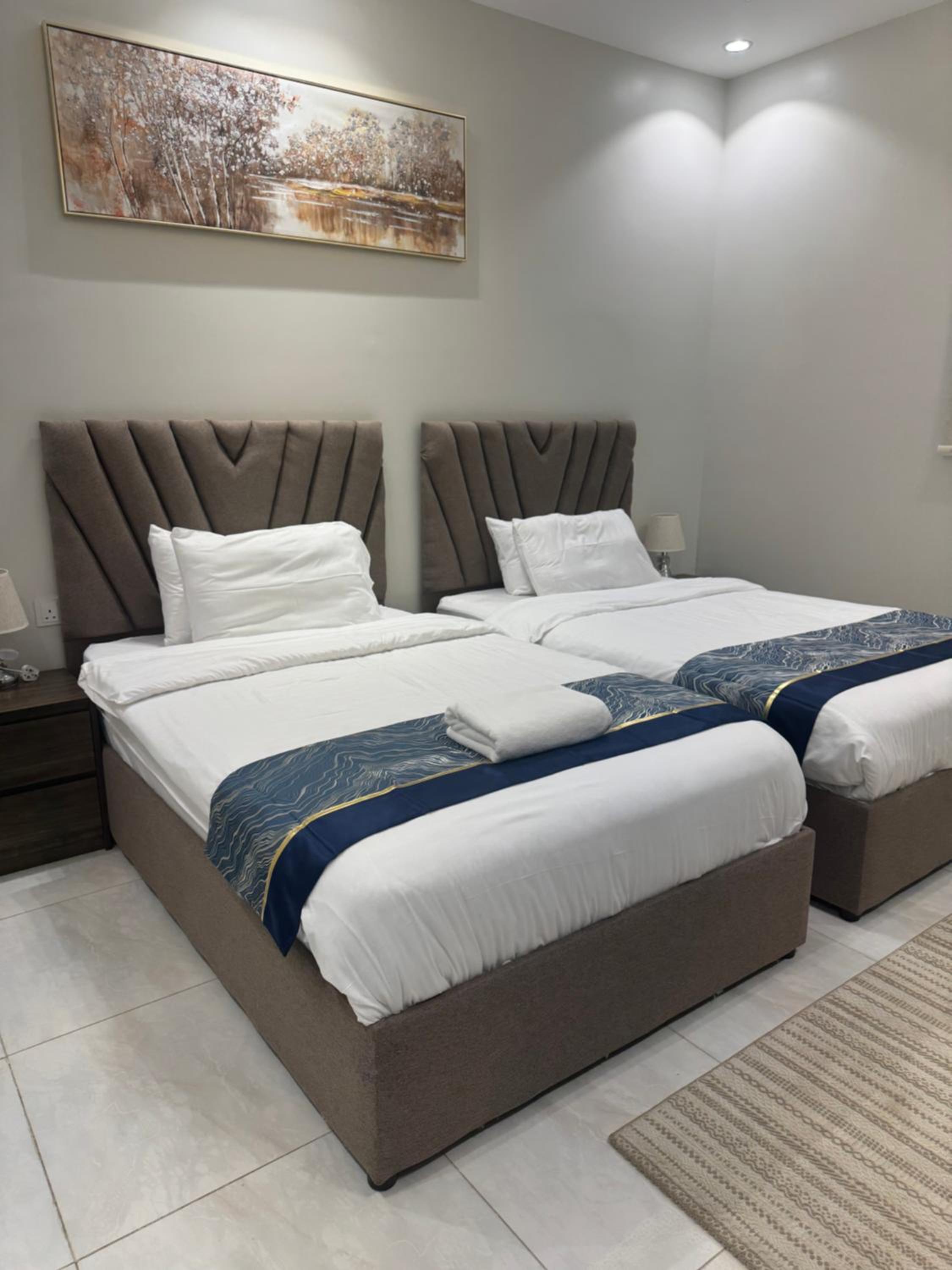 Twin Room with City View photo 1