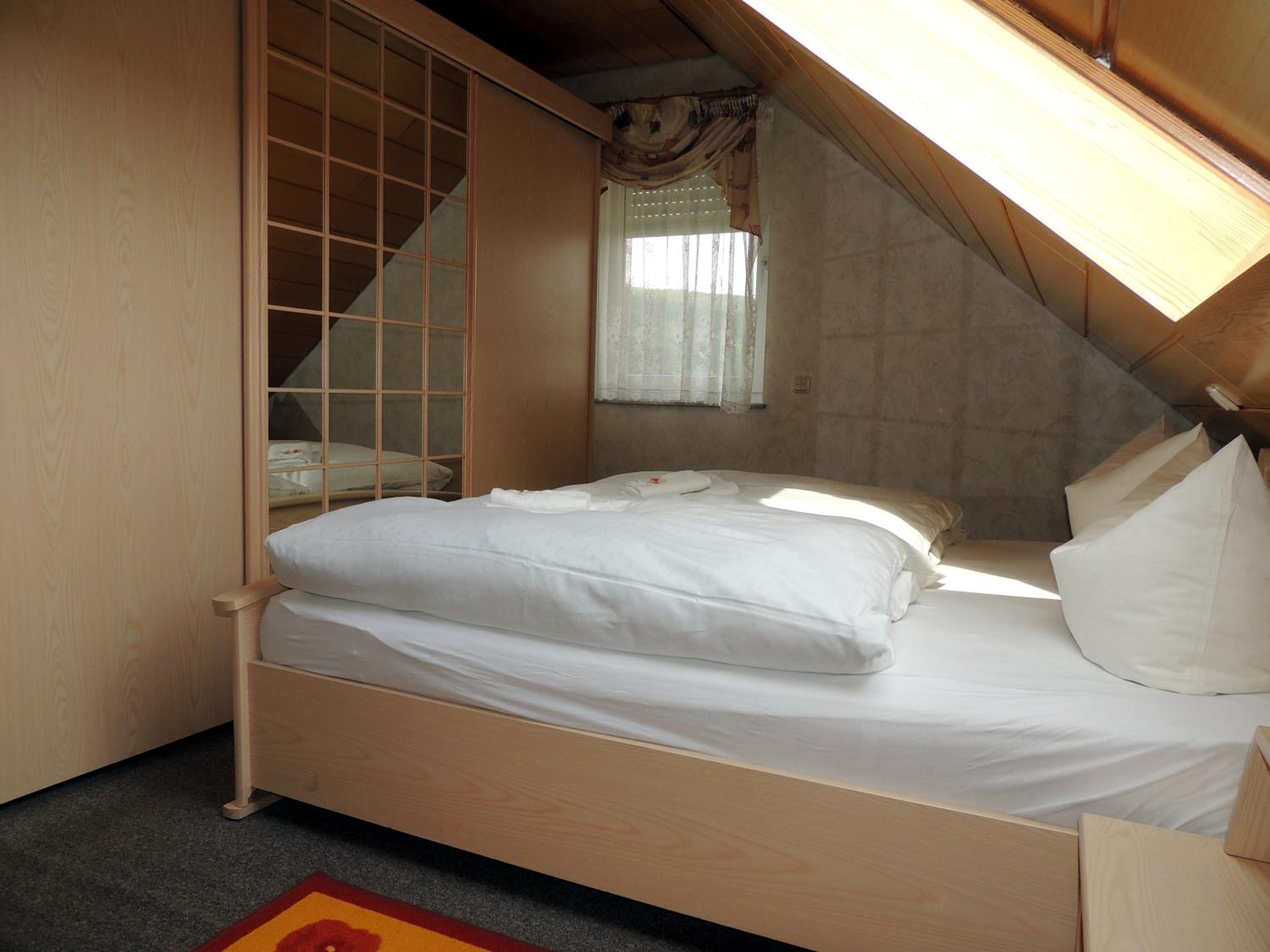 Comfort Two-Bedroom Apartment with Balcony photo 2