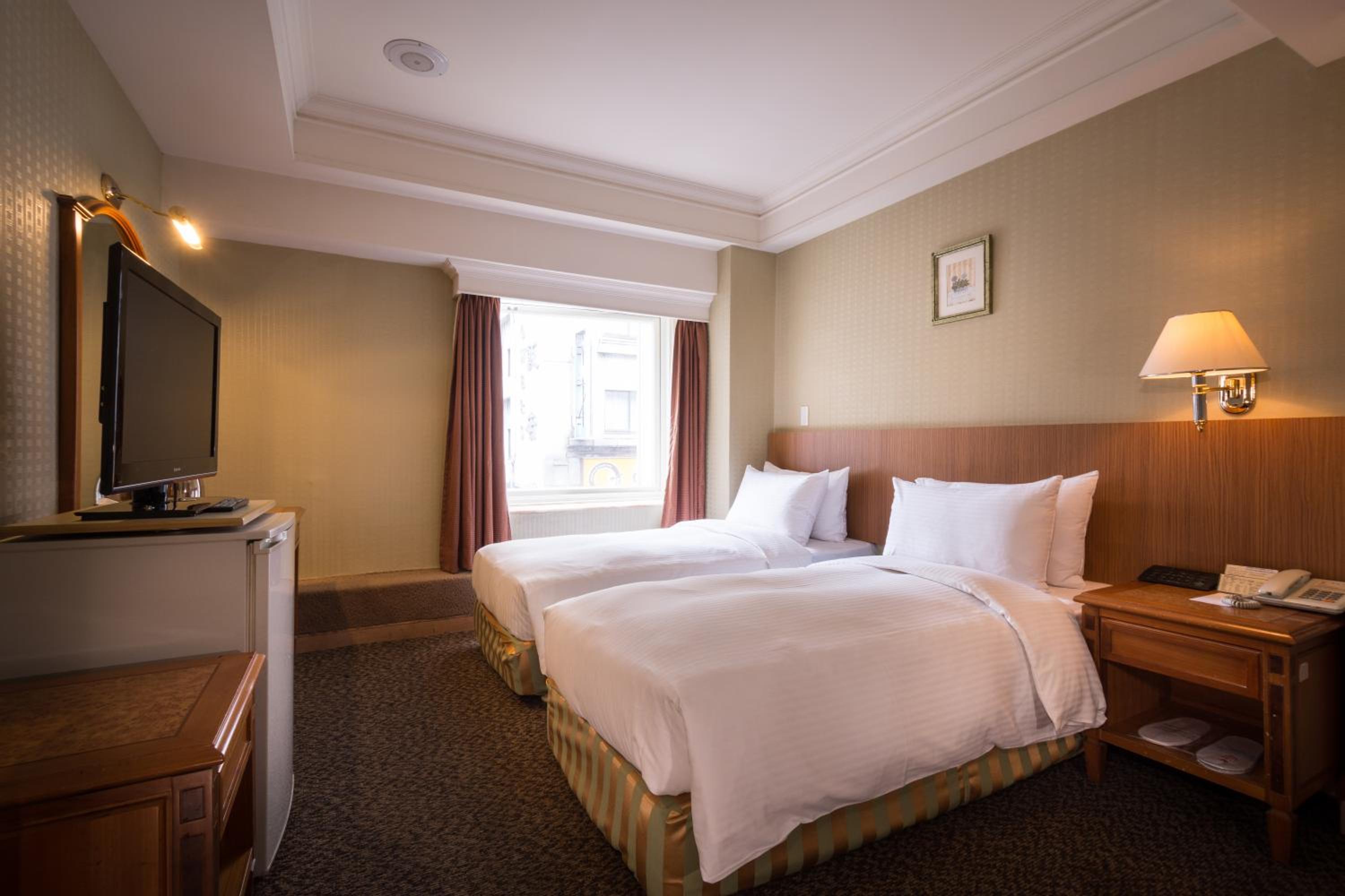 Standard Twin Room photo 2