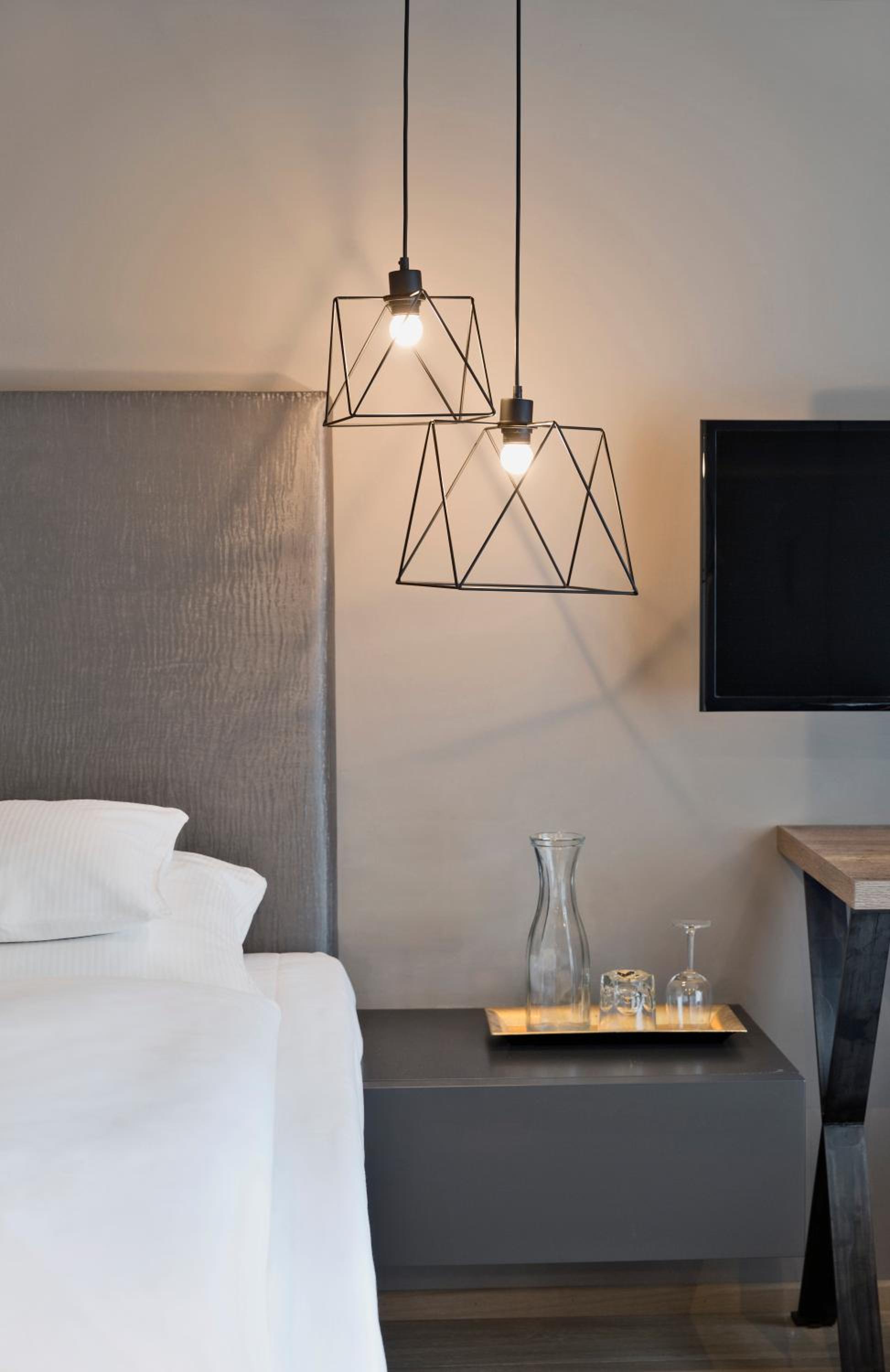 Standard Double Room - Photo 12