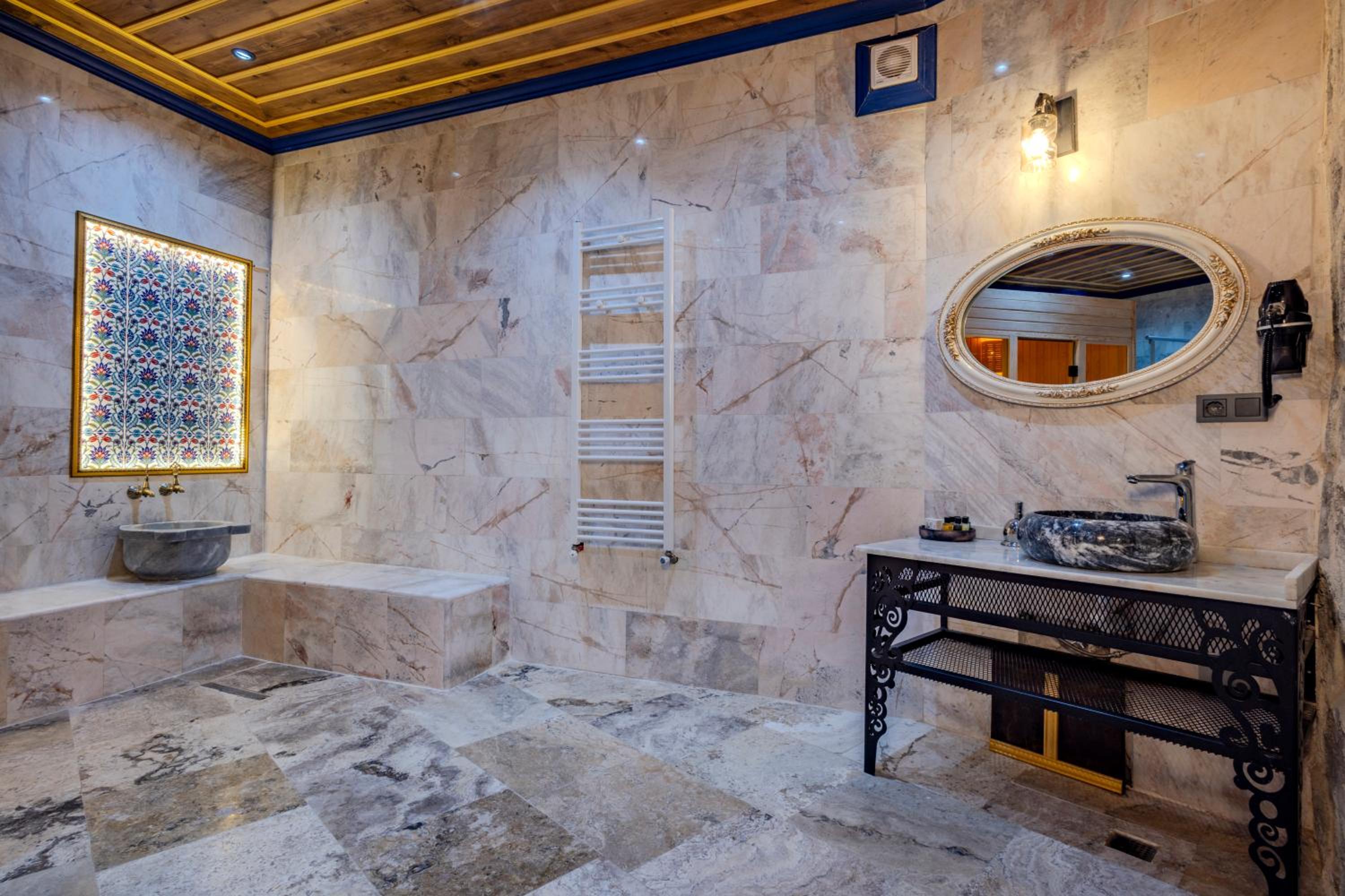 Suite with Sauna photo 2