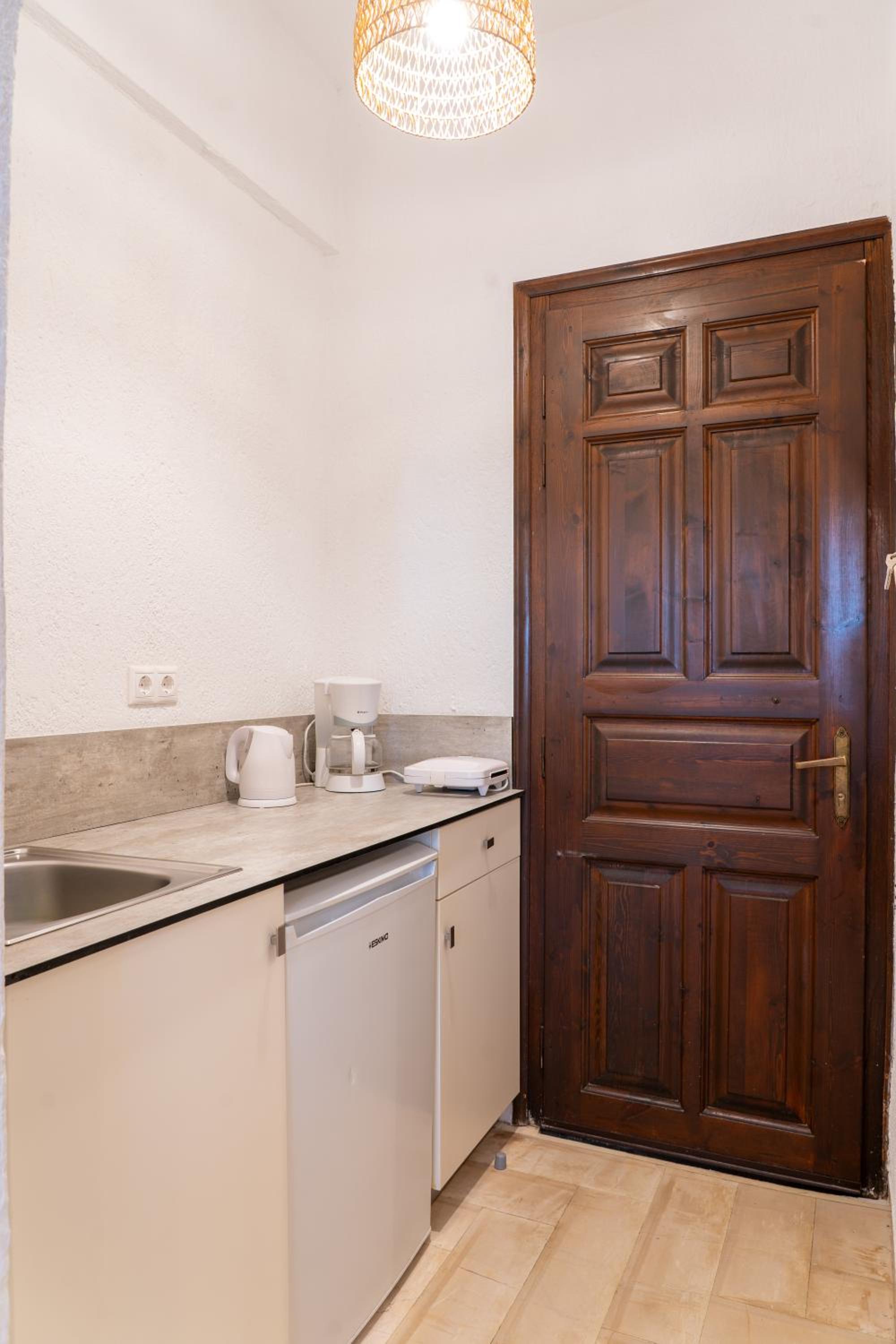 Double Room with Extra Bed - Photo 5