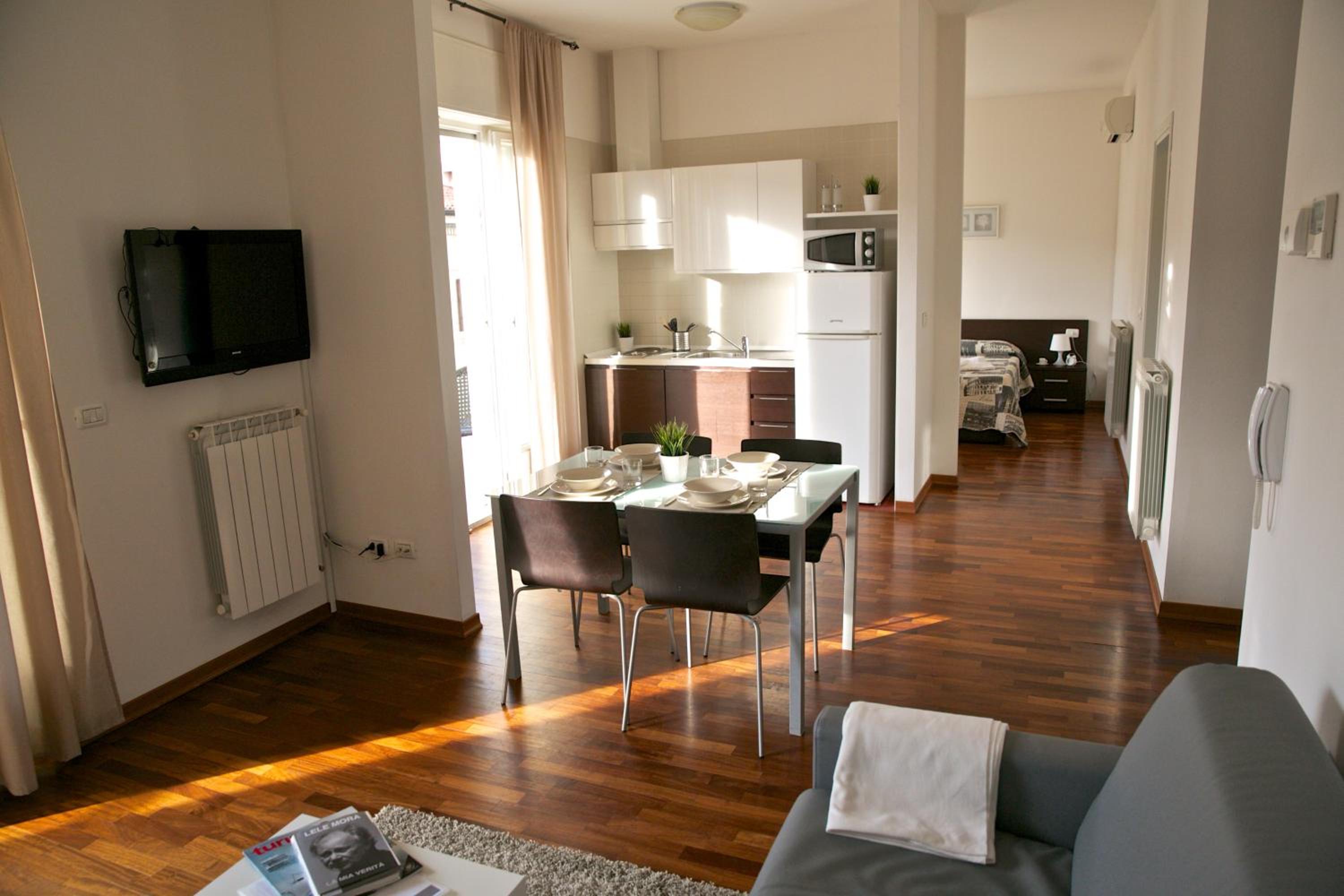 Apartment with Balcony photo 1