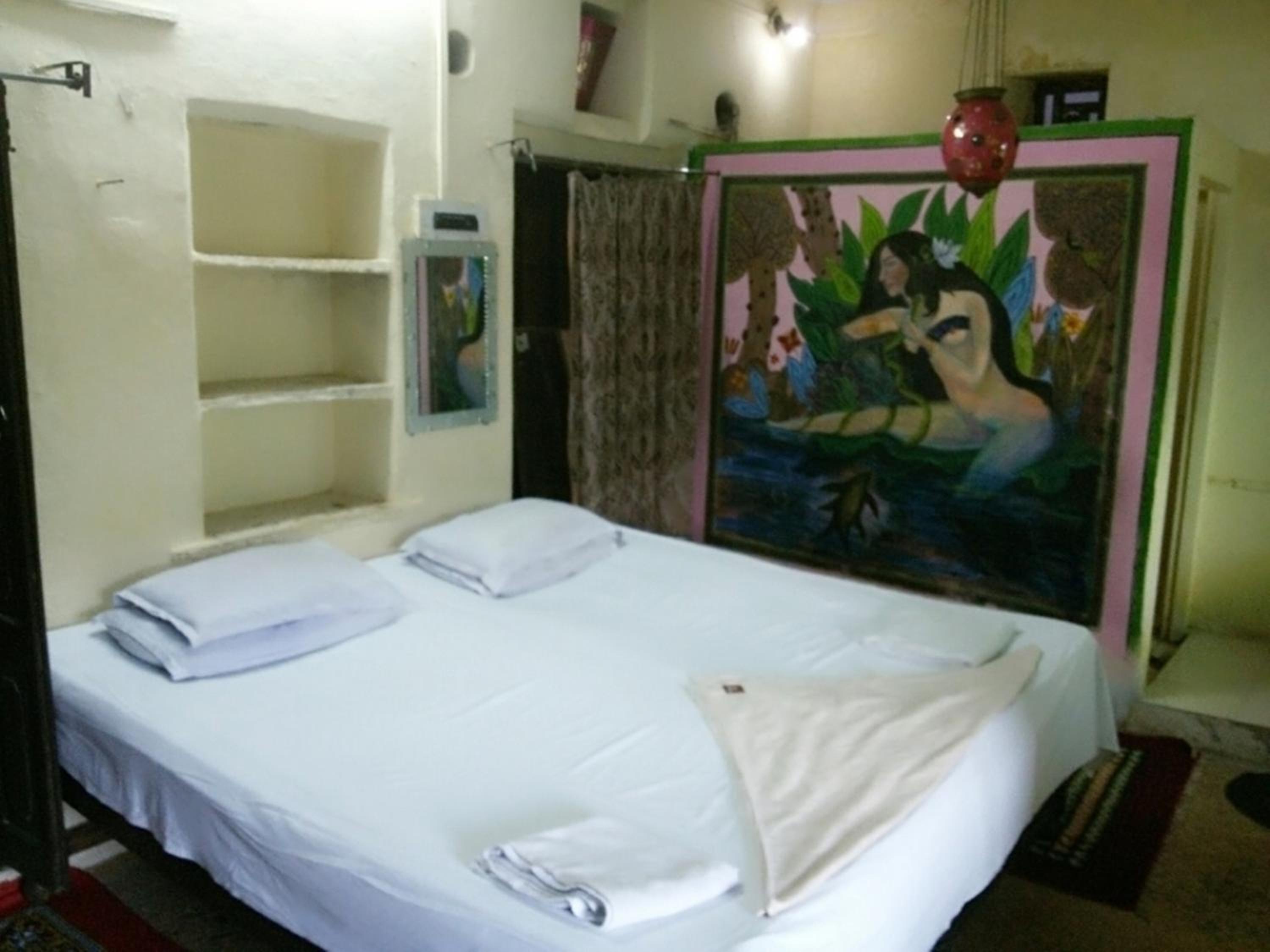 Double Room with Lake View - Photo 5
