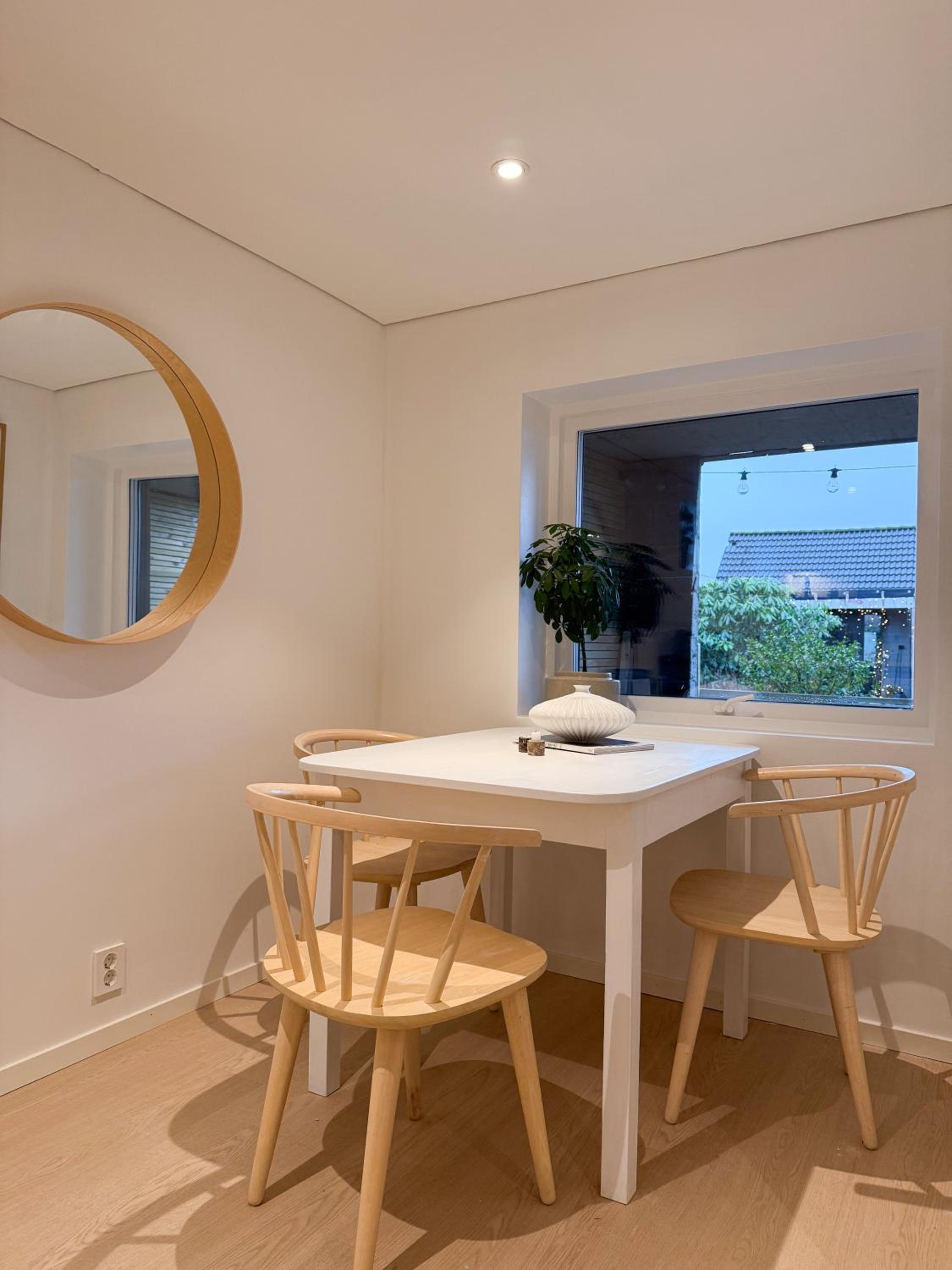 One-Bedroom Apartment photo 3