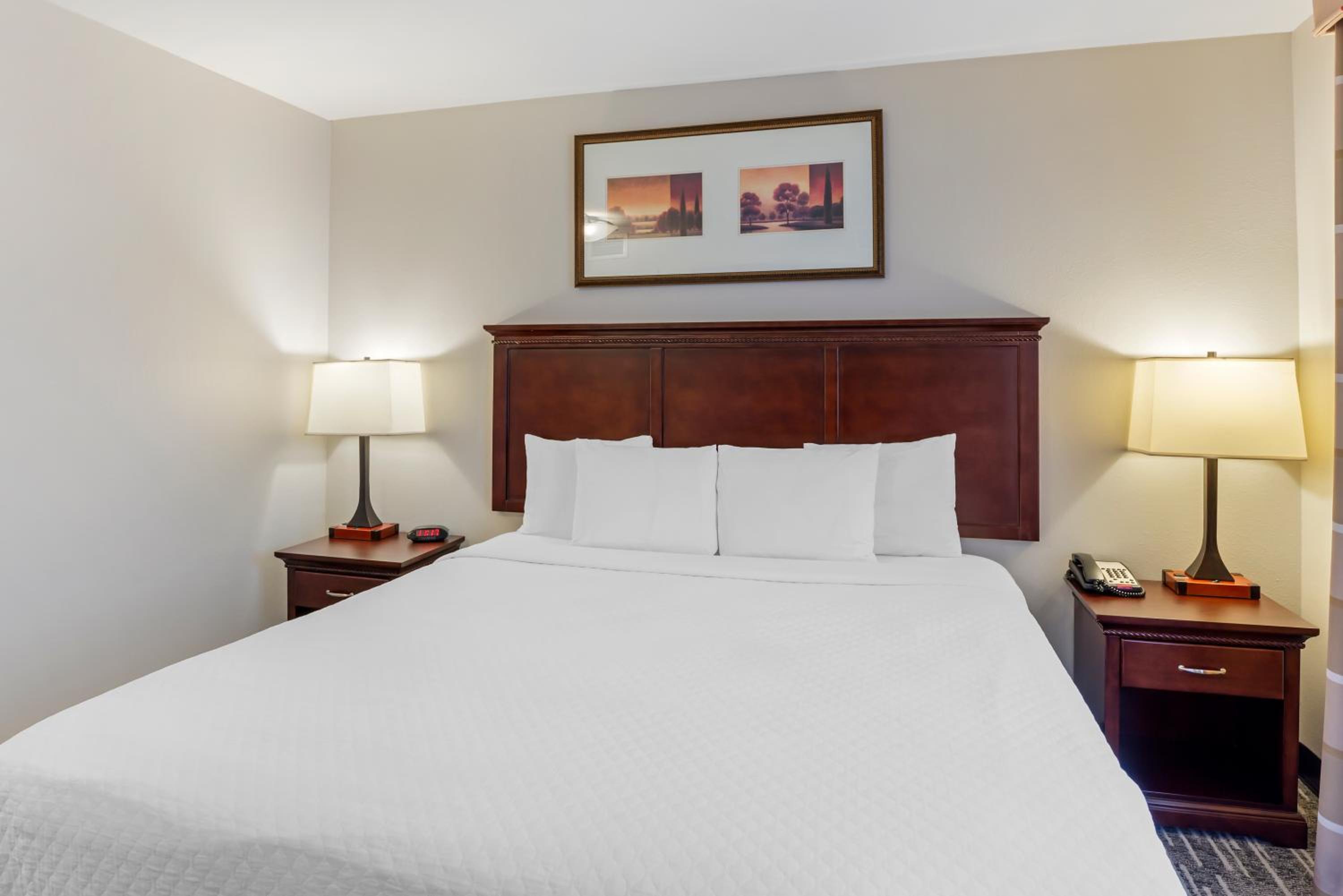 King Room - Disability Access/Non-Smoking - Photo 4