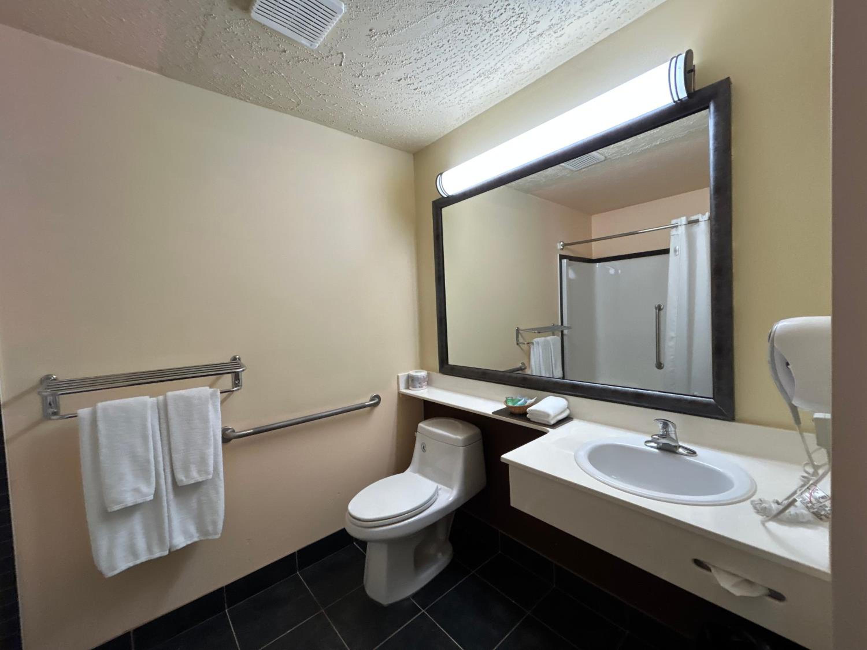 Travelodge by Wyndham Valleyview AB, Zdjęcie 7